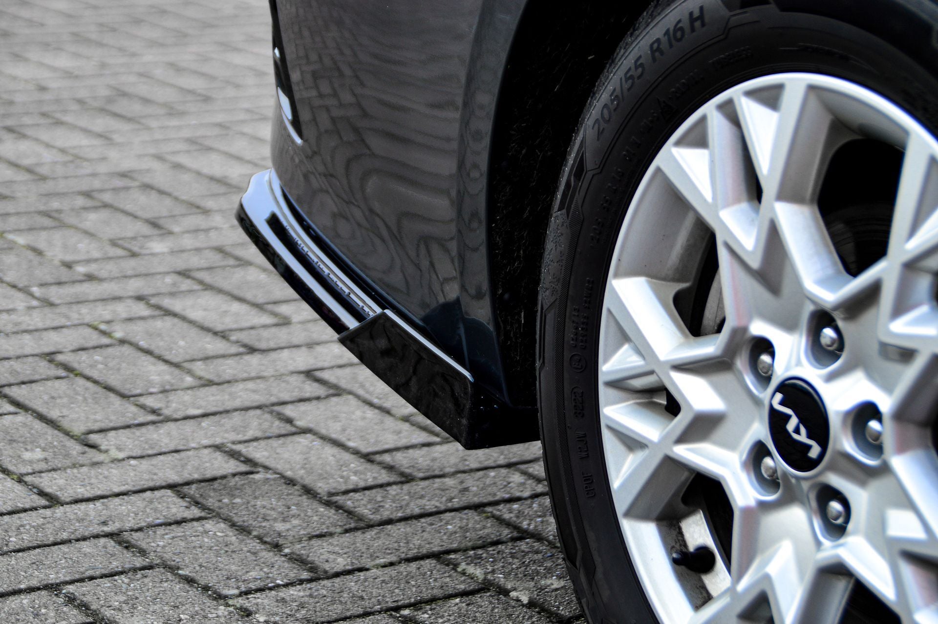 Heckdiffusor Seitenteile mit Wing passend für Kia Ceed CD SW