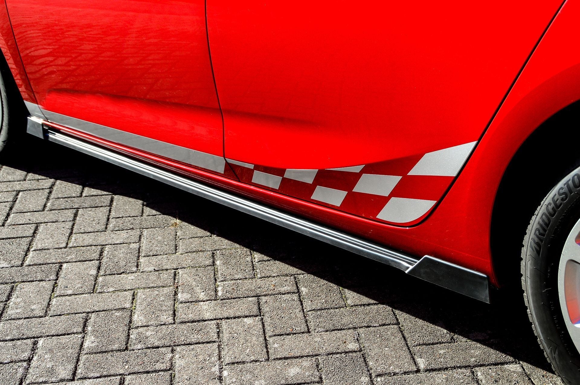 Cup Seitenschweller mit Wings v + h passend für Hyundai I30 N-Line
