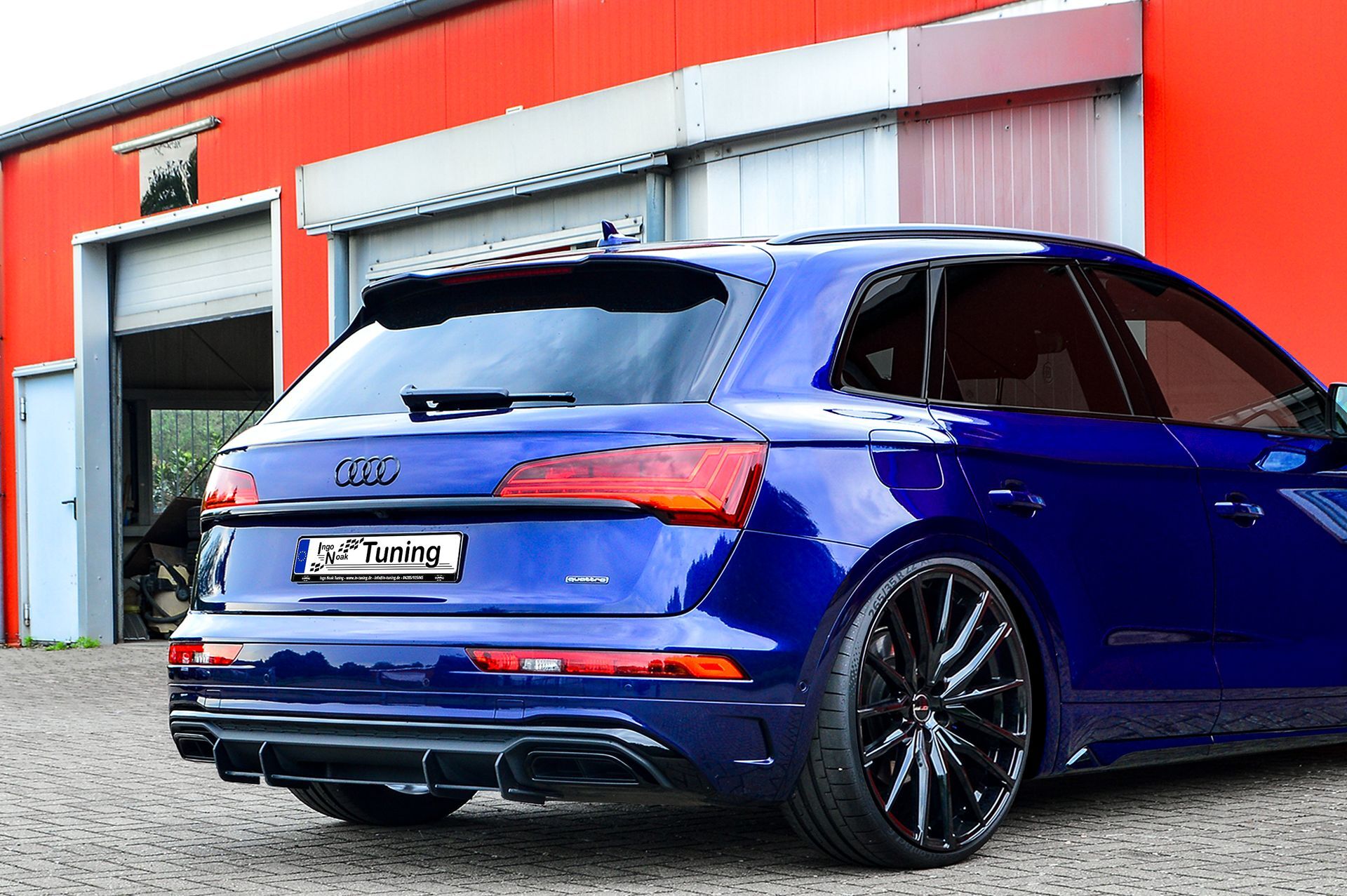 Gefräster Heckansatz mit Finnen passend für Audi Q5 FYB mit S-Line
