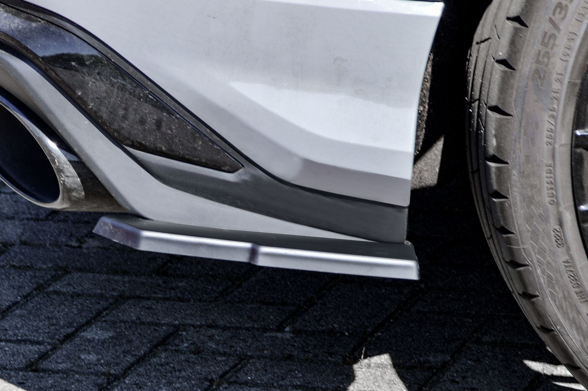 Heckansatz Seitenteile passend für Audi RSQ3 FN
