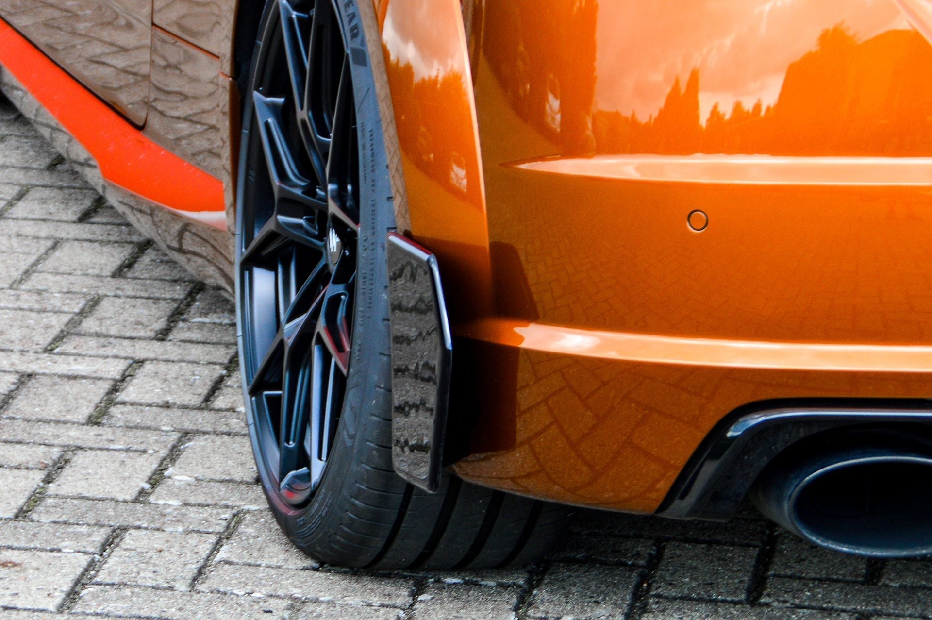 Hintere Seiten Flaps Flicks Satz aus ABS Kunststoff passend für Audi TT TTS TTRS 8S