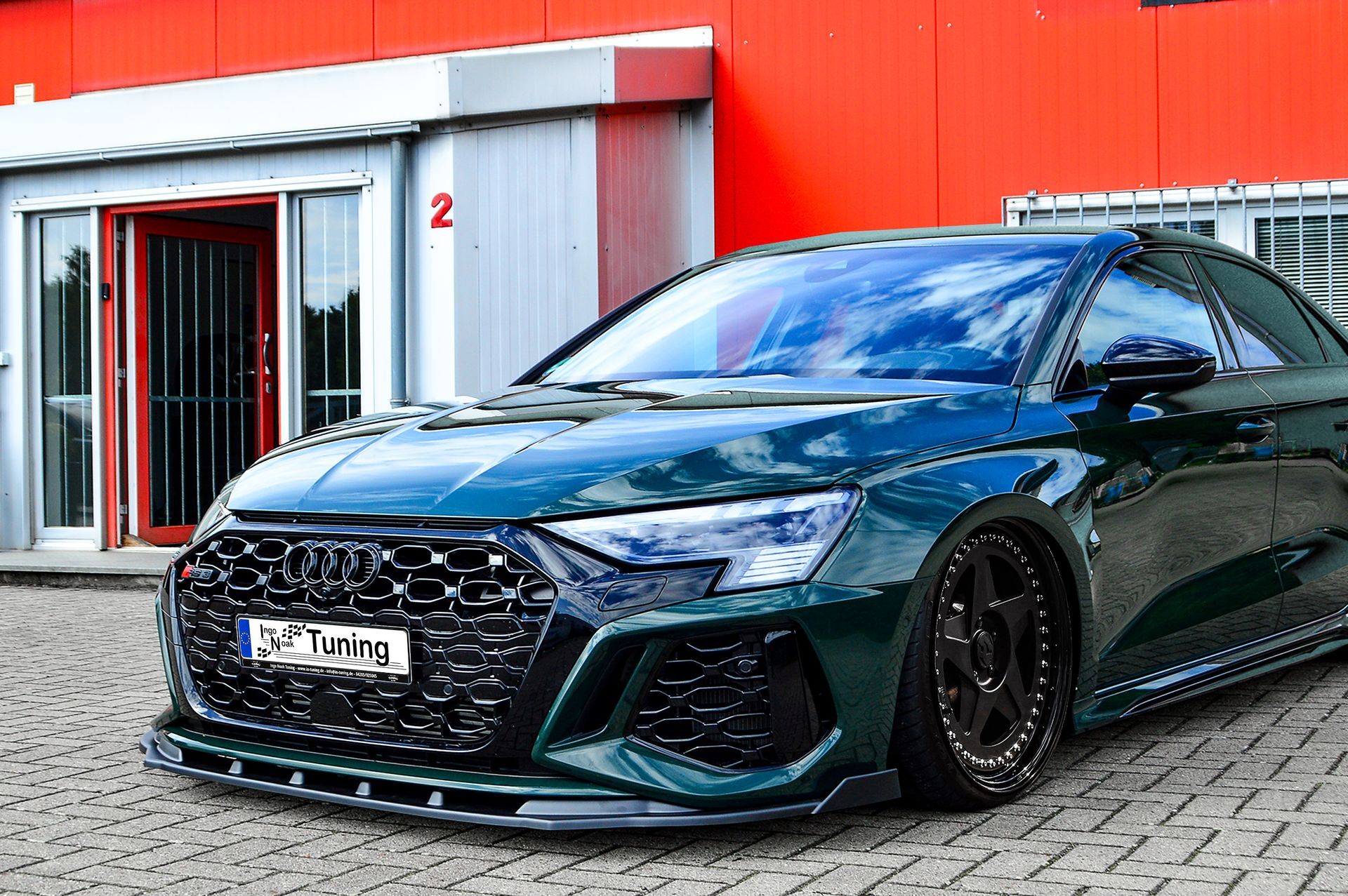 Cup Frontspoilerlippe mit Wings passend für Audi RS3 8Y