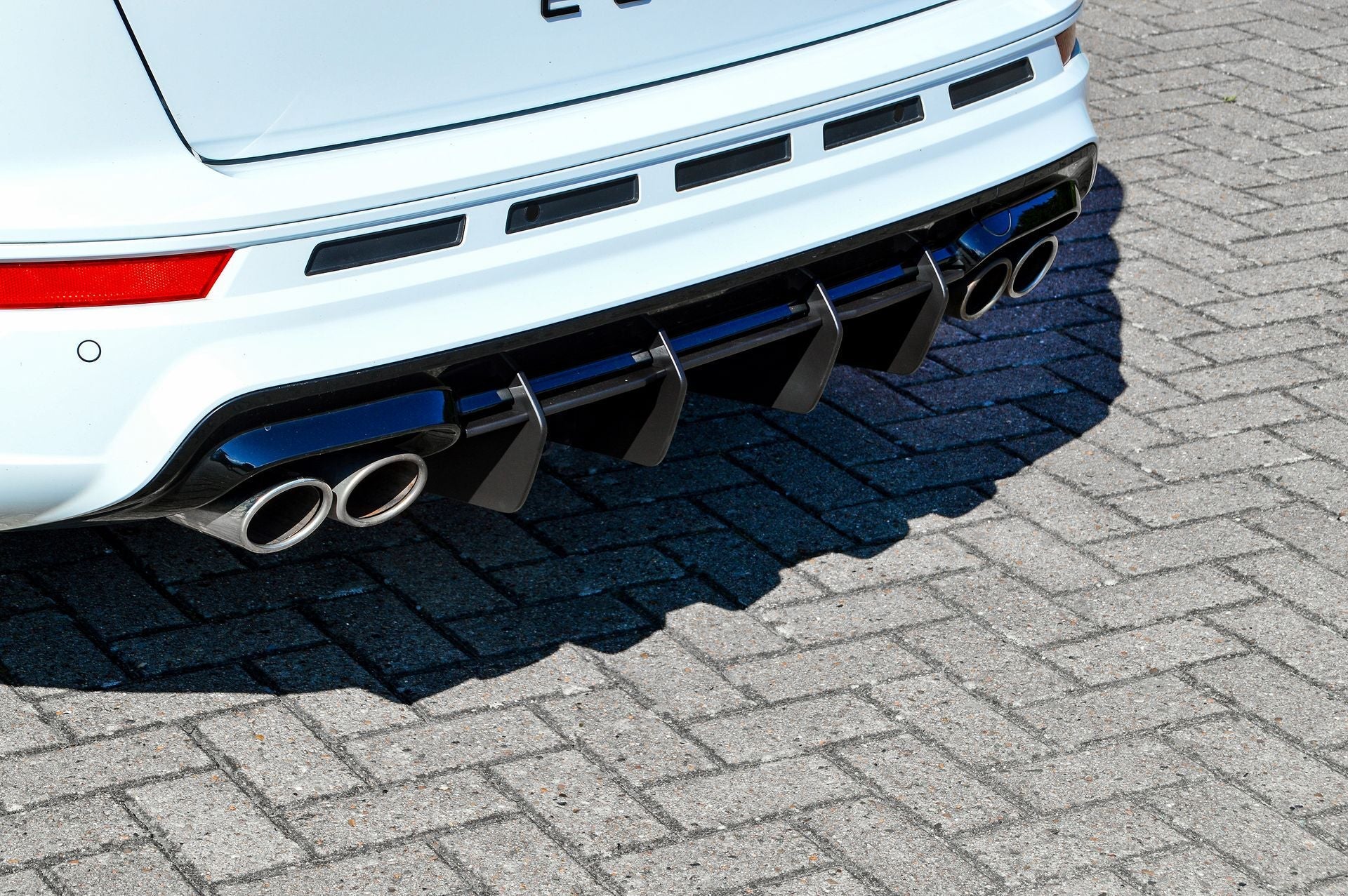 Gefräster Heckansatz Diffusor passend für Cupra Ateca 5FP ohne AHK