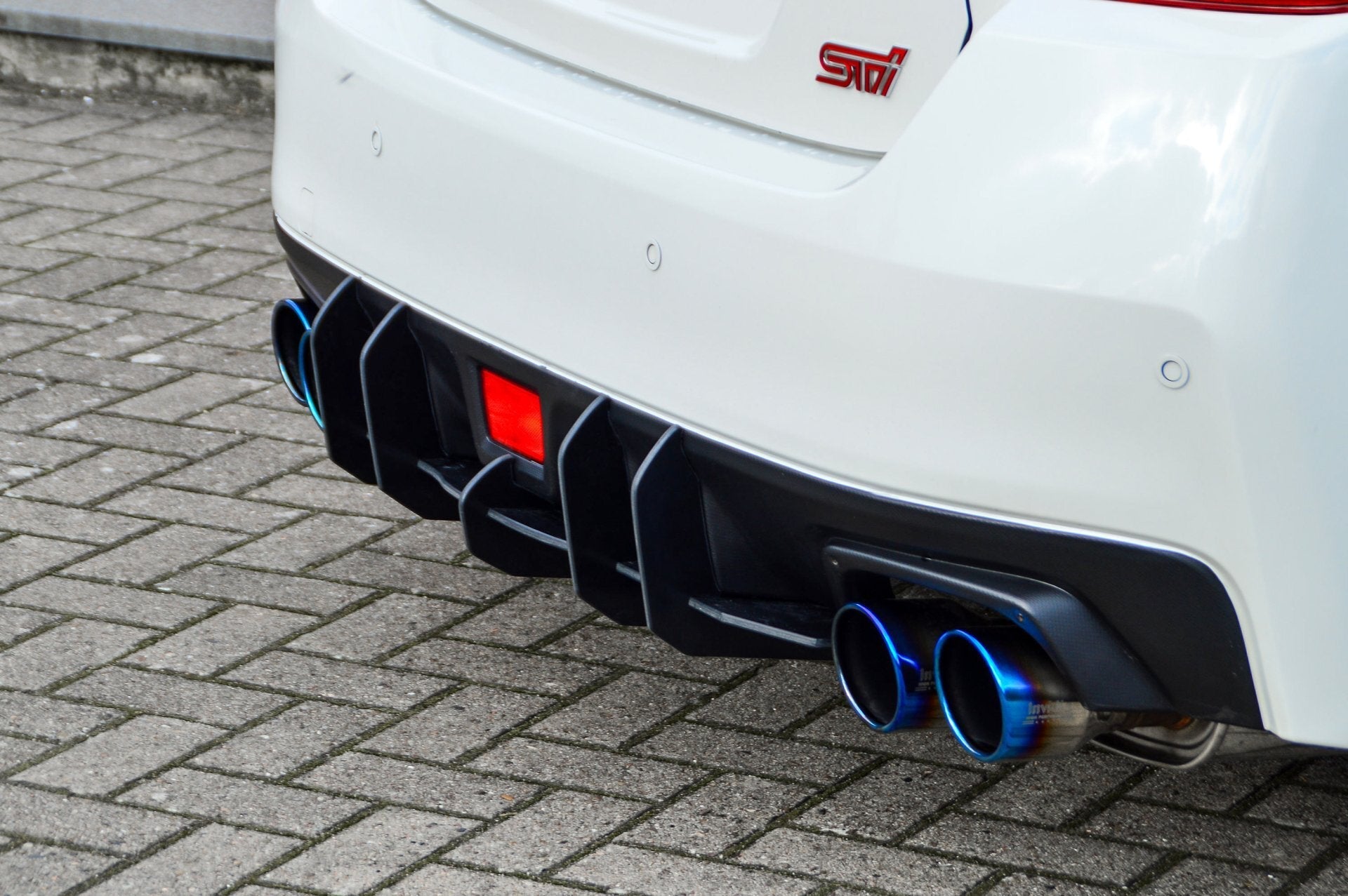 Gefräster Heckansatz V.2 passend für Subaru Impreza WRX STI