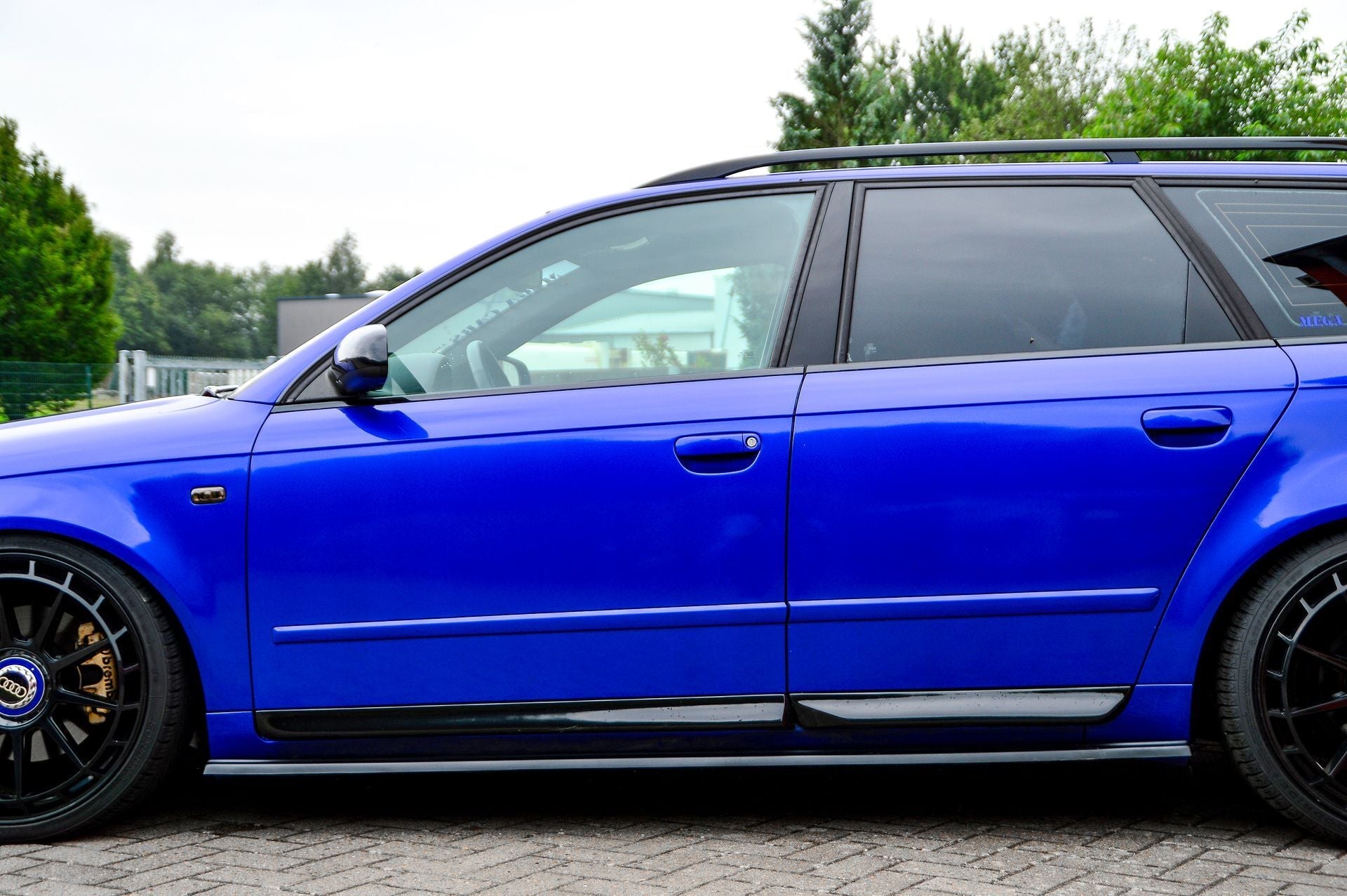 Cup Seitenschweller passend für Audi A4 + S4 B6+B7