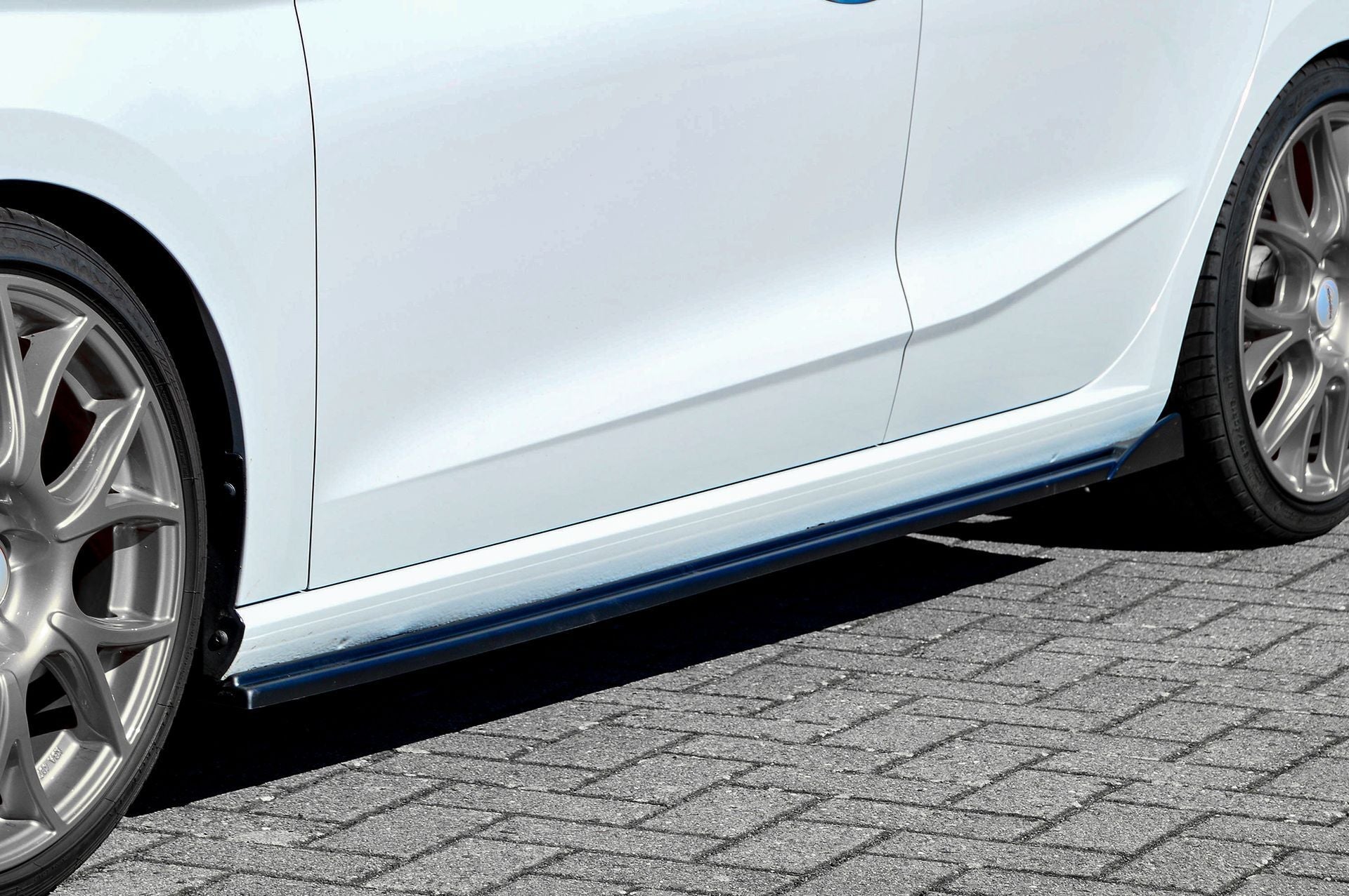 Cup Seitenschweller mit Wings passend für Seat Ibiza 6F KJ