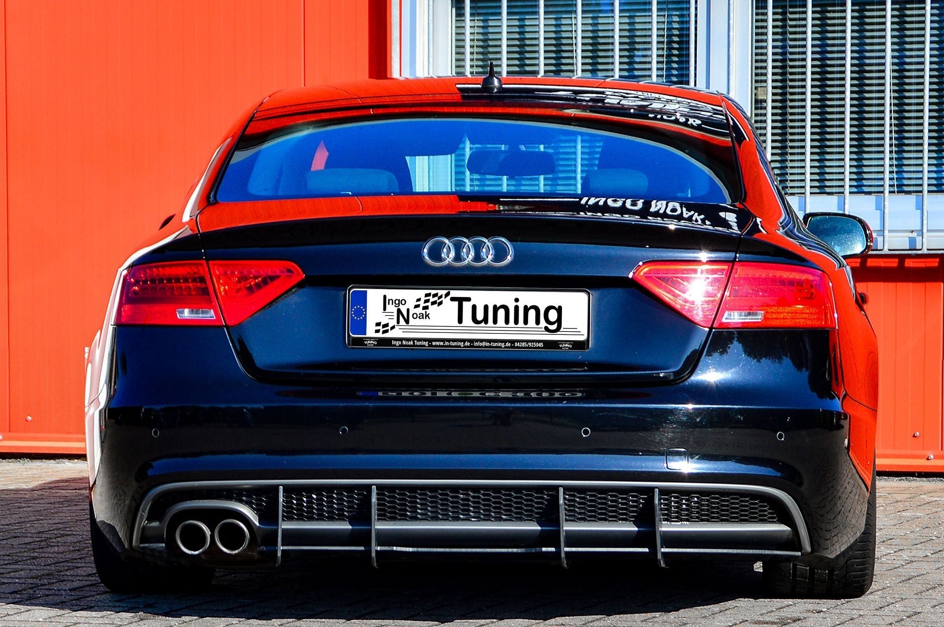 Gefräster Heckansatz passend für Audi A5 B8 Facelift mit S-Line Diffusor und Endrohr links