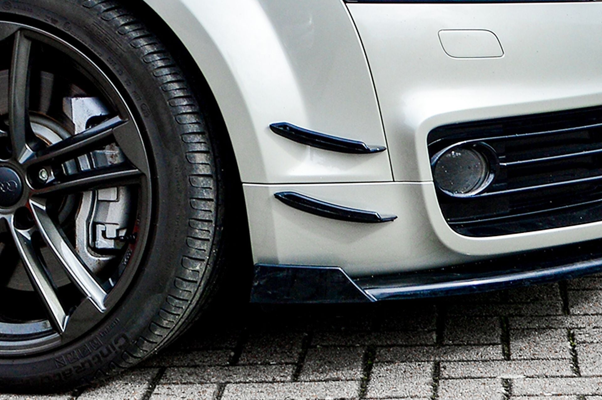 4.tlg. Spoilerflaps aus ABS passend für Audi TT 8J mit S-Line