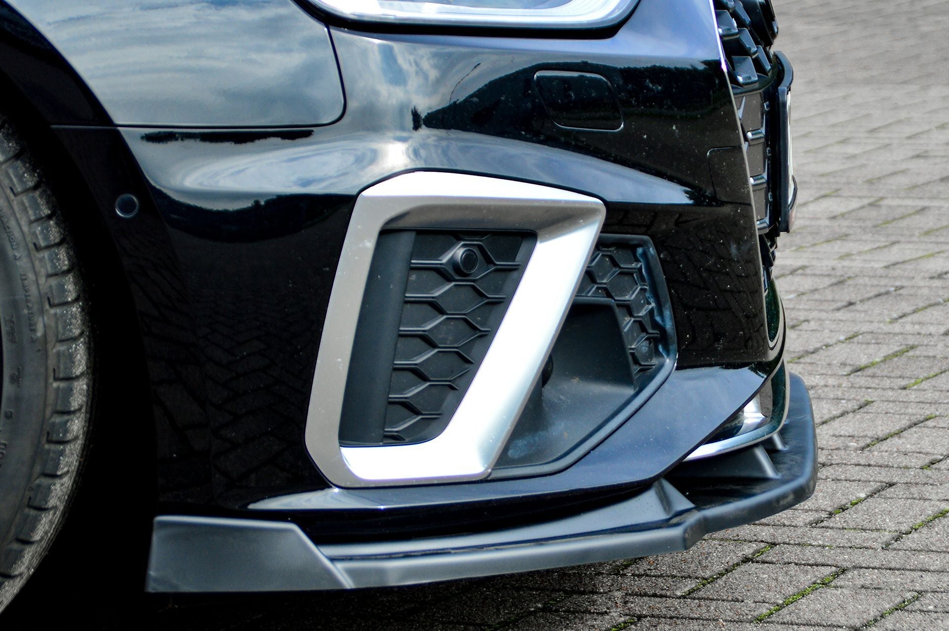 Cup Frontspoilerlippe mit Wings passend für Audi A4 S-Line + S4 B9 Facelift