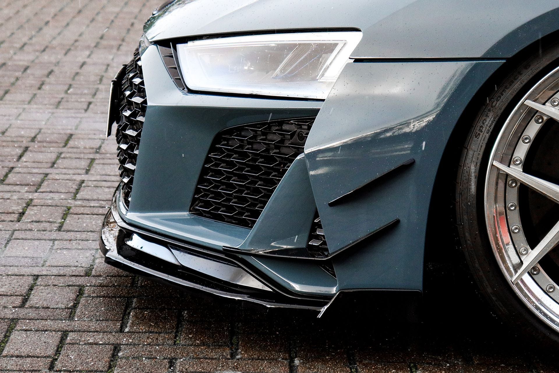 Cup Frontspoilerlippe mit Wings passend für Audi R8 4S