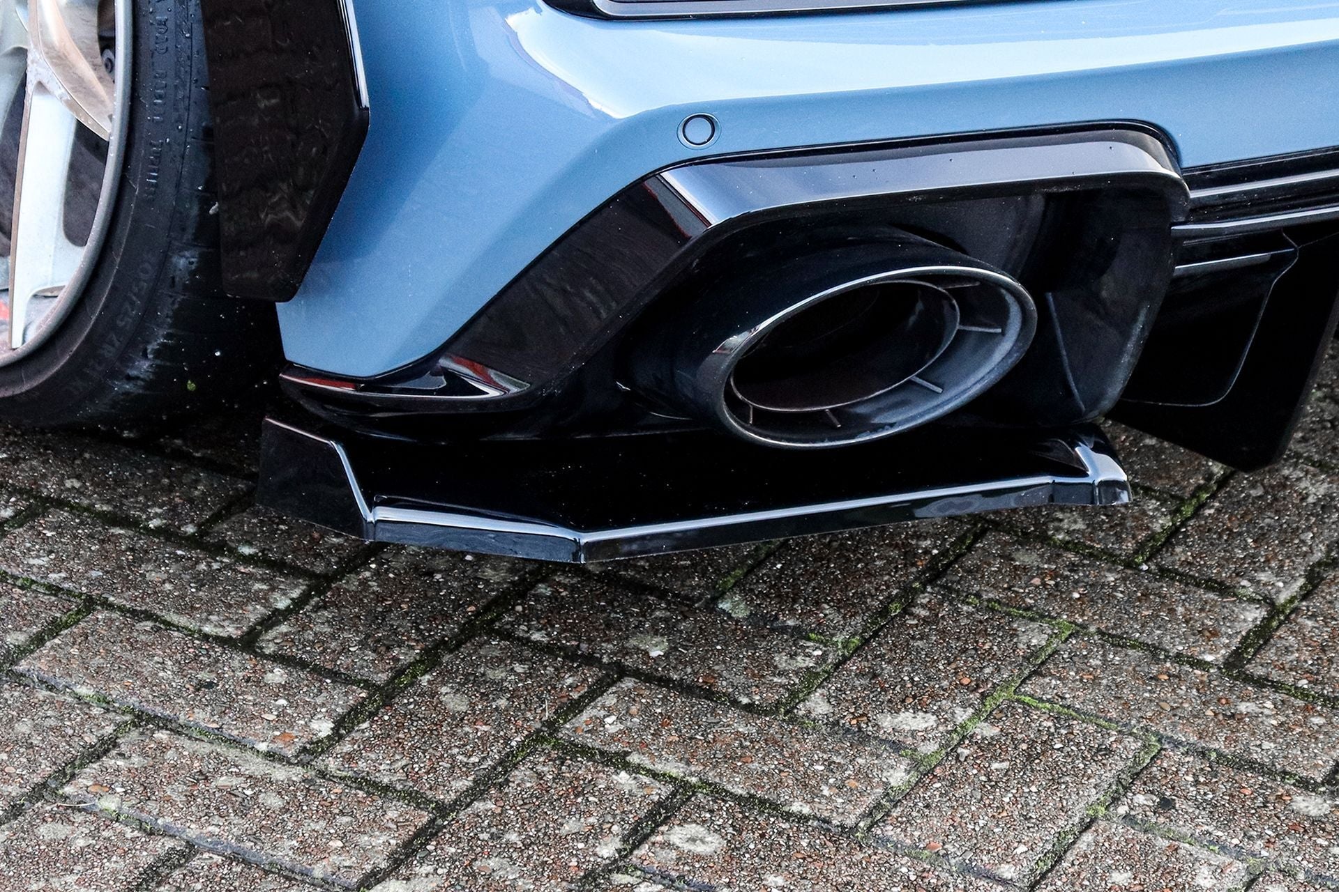 Heckansatz Seitenteile mit Wings passend für Audi R8 4S