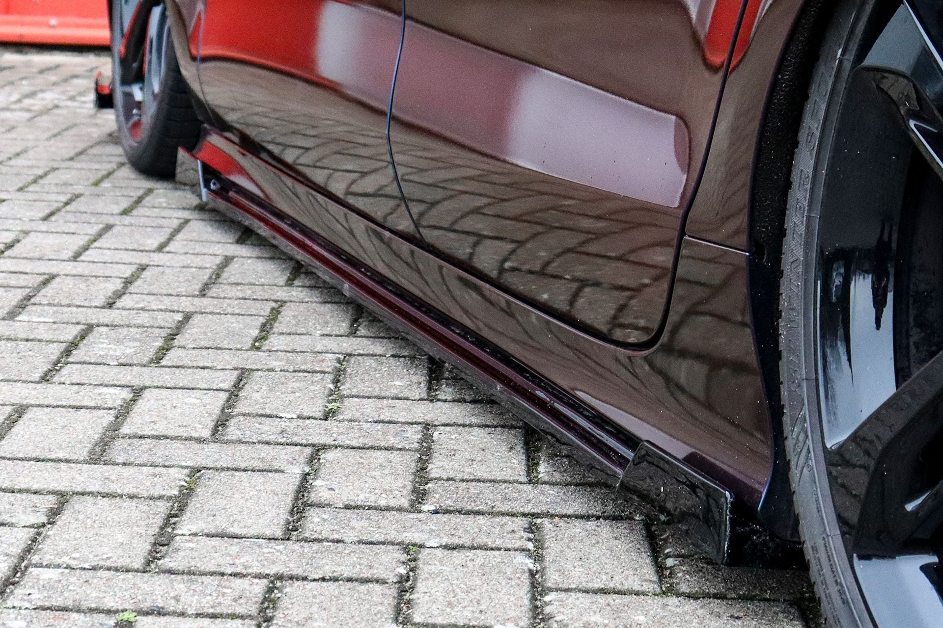 Cup Seitenschweller mit Wings vorne + hinten passend für Audi A7 S-Line + S7 C7 4G