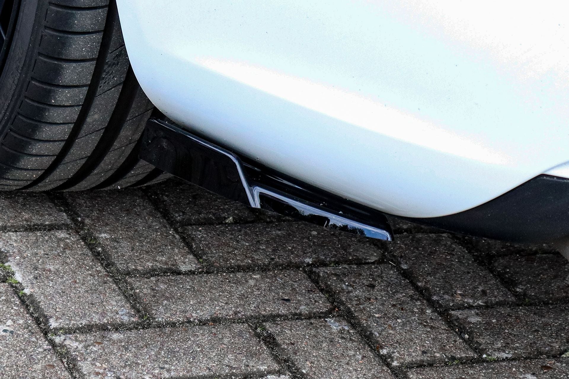 Heckansatz Seitenteile mit Wings passend für Audi A5 B8 Facelift ohne S-Line