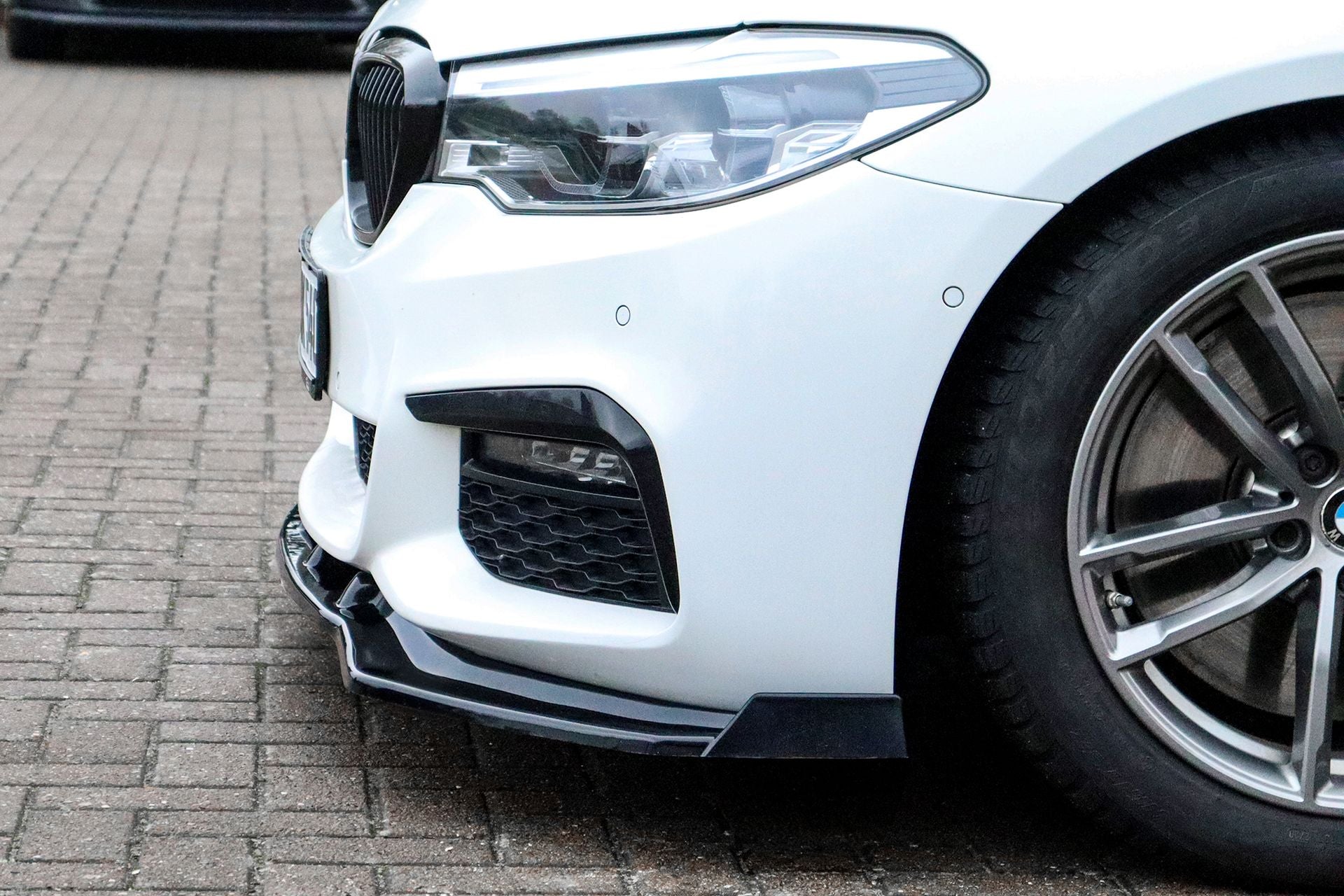 Frontspoilerlippe Cuplippe mit Wings passend für BMW 5er G30 G31 M-Paket