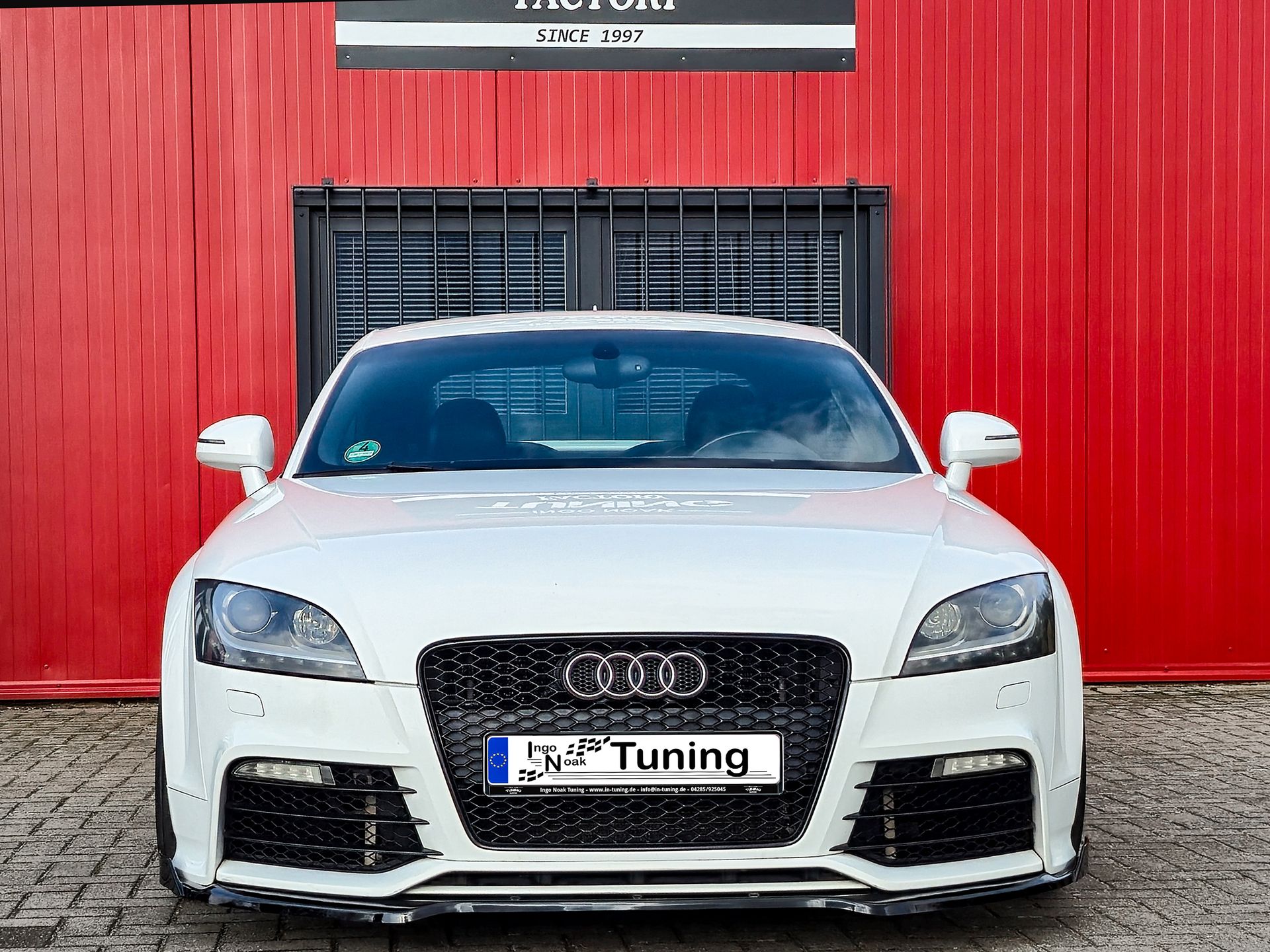 Cup Frontspoilerlippe mit Wings passend für Audi TT RS 8J