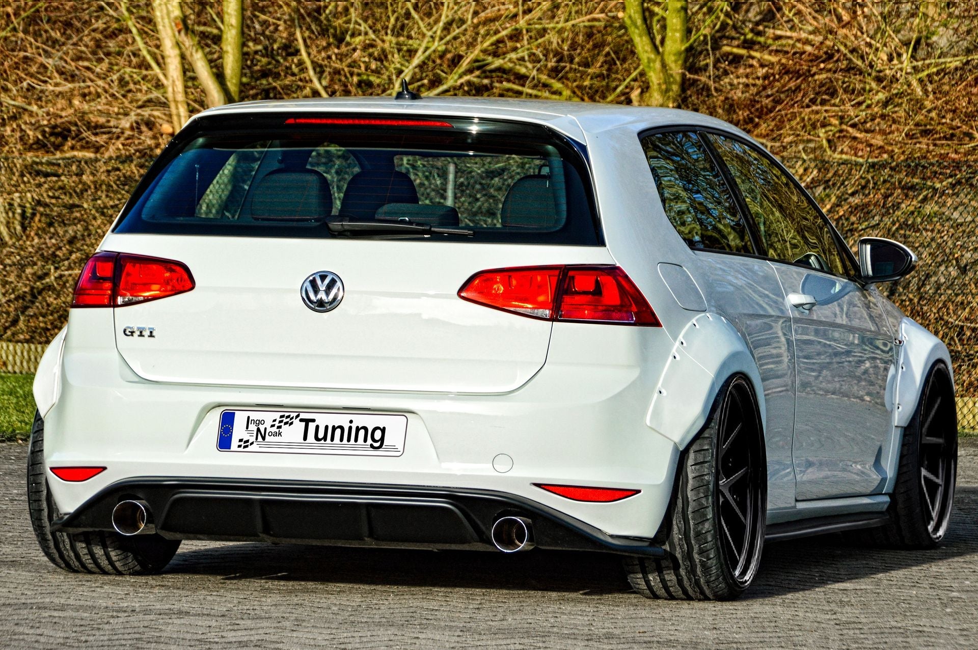 IN Liberty Style Radlaufverbreiterung 4 tlg. passend für VW Golf 7 GTI/GTD