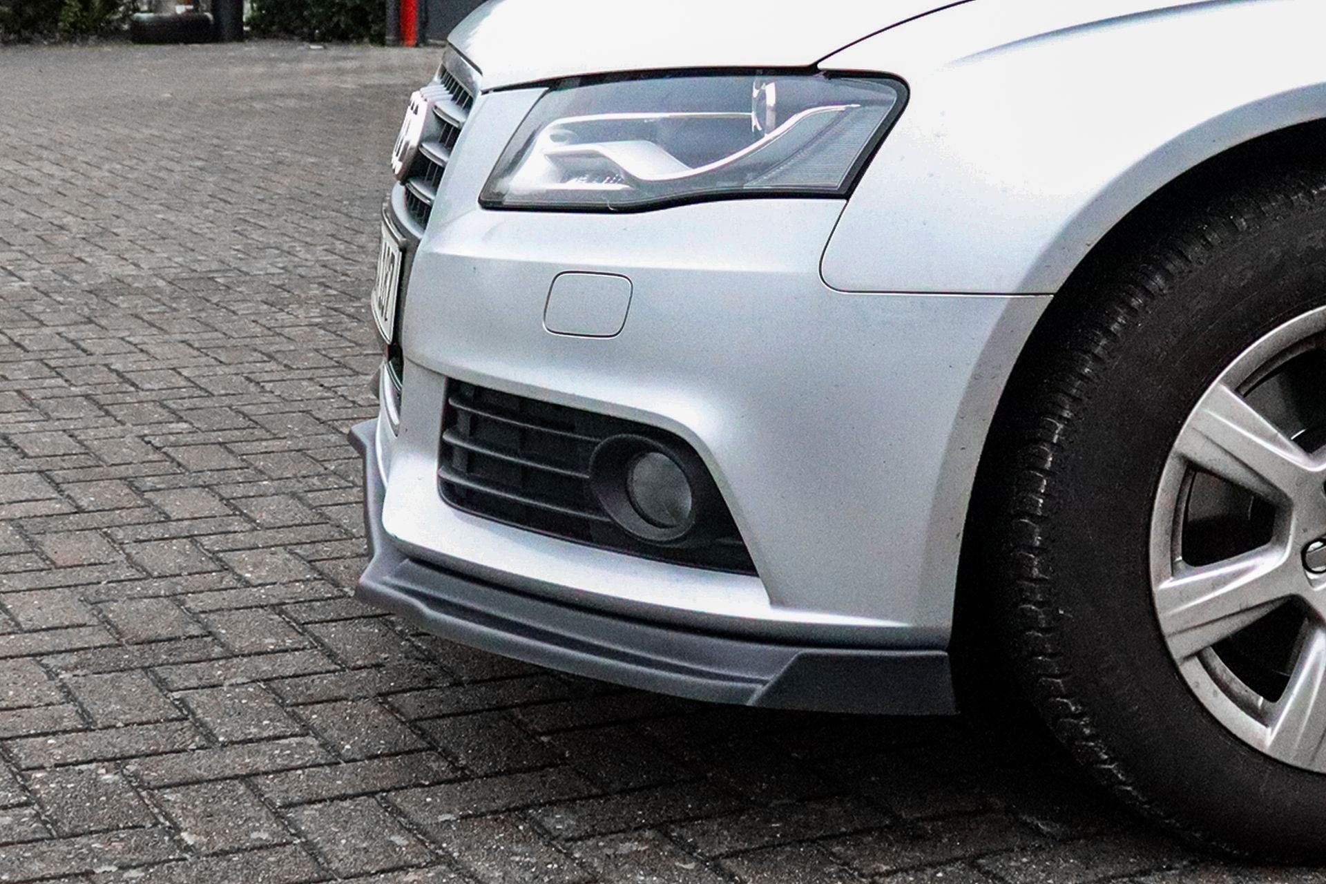 Cup Frontspoilerlippe mit Wings passend für Audi A4 B8 mit S-Line