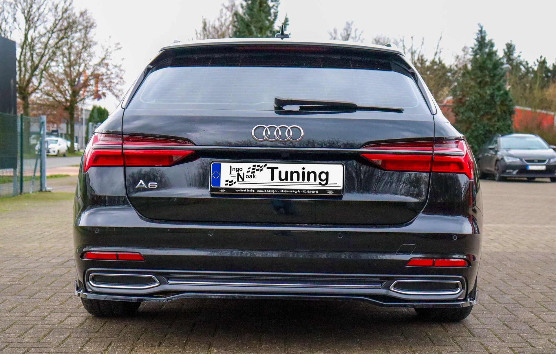 Heckansatz aus ABS mit seitlichem Wing auch für Fahrzeuge mit AHK, passend für Audi A6 C8 F2