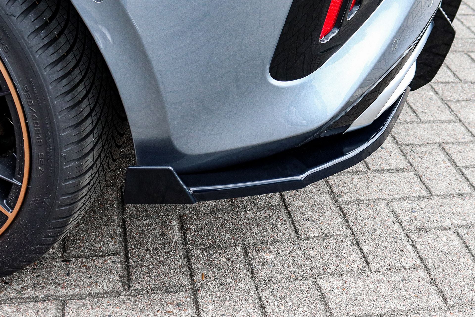 Heckansatz Seitenteile mit Wing + Gefräster Heckansatz aus ABS passend für Kia Ceed SK