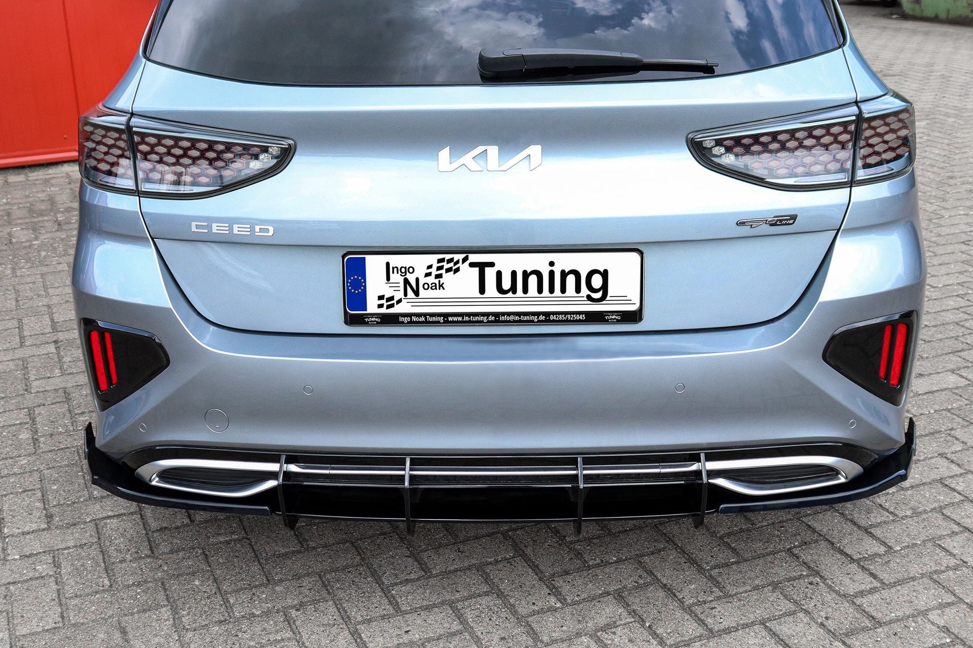 Heckansatz Seitenteile mit Wing + Gefräster Heckansatz aus ABS passend für Kia Ceed SK