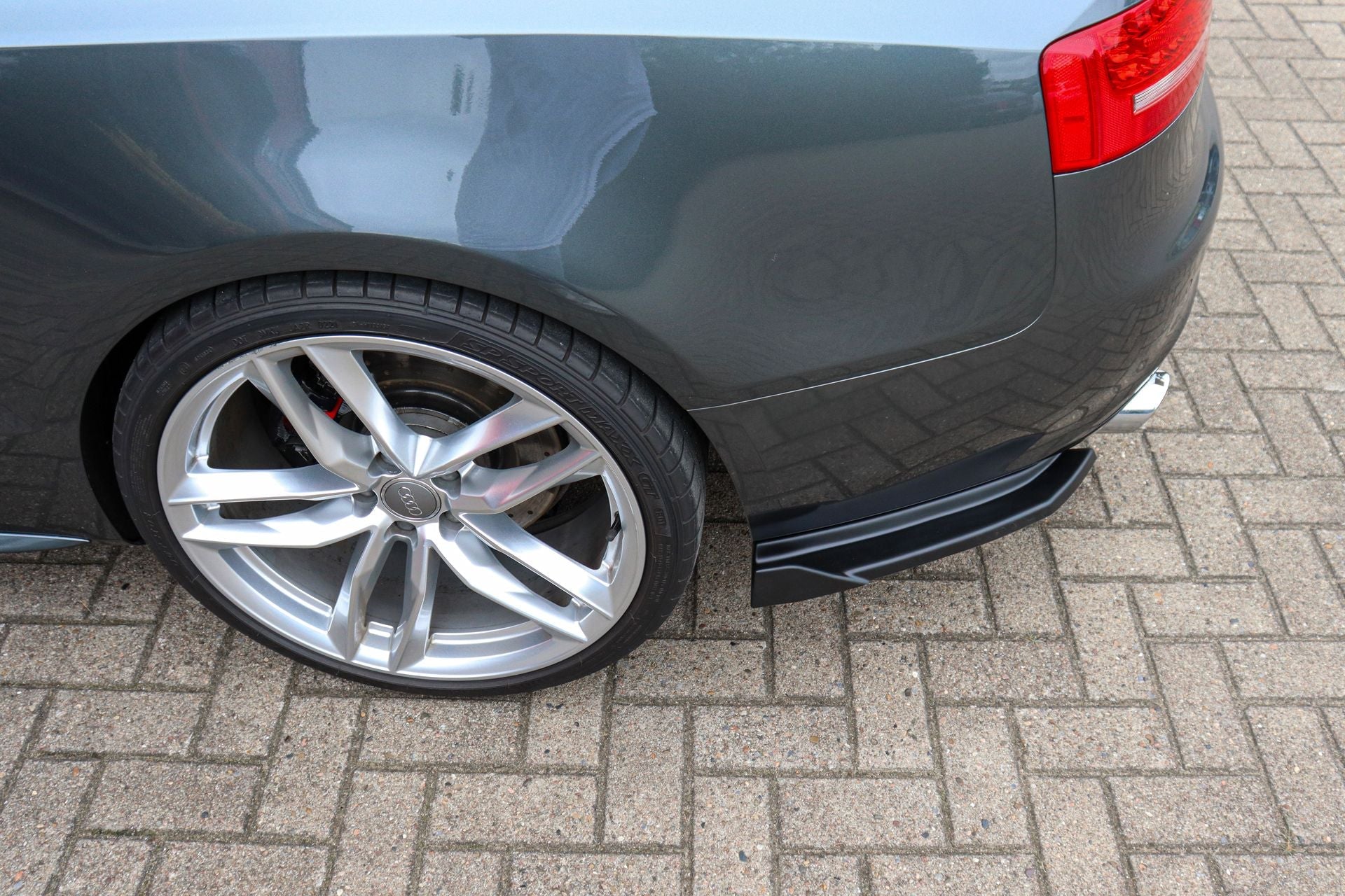 Heckansatz Seitenteile aus ABS mit Wings passend für Audi A5 B8 nur für Cabrio/Coupe