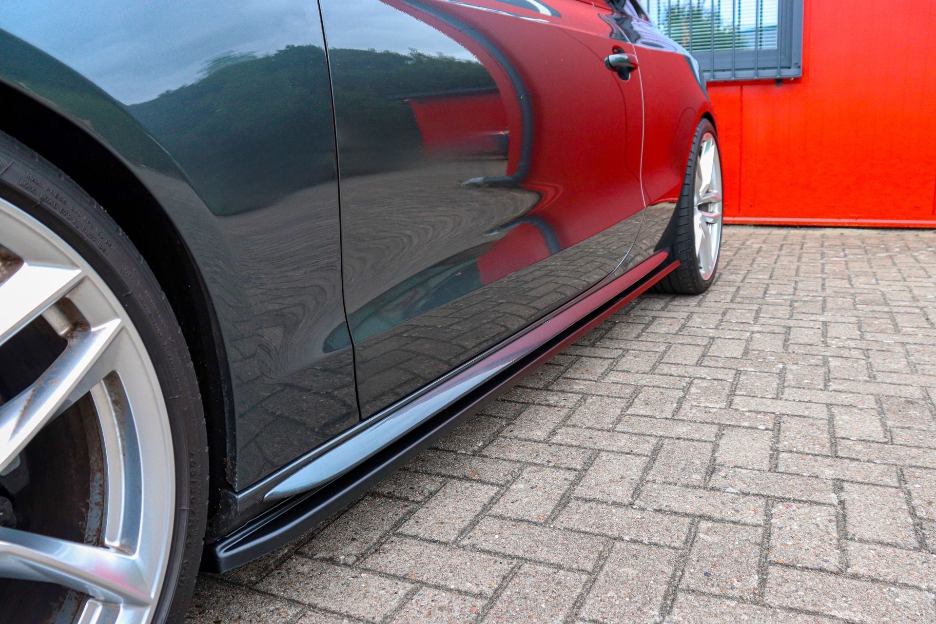 Cup Seitenschweller aus ABS passend für Audi S5 B8
