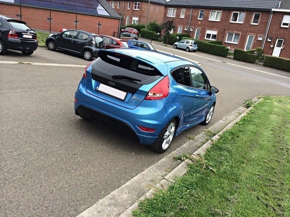 Heck Stoßstangenansatz für Ford Fiesta Mk7
