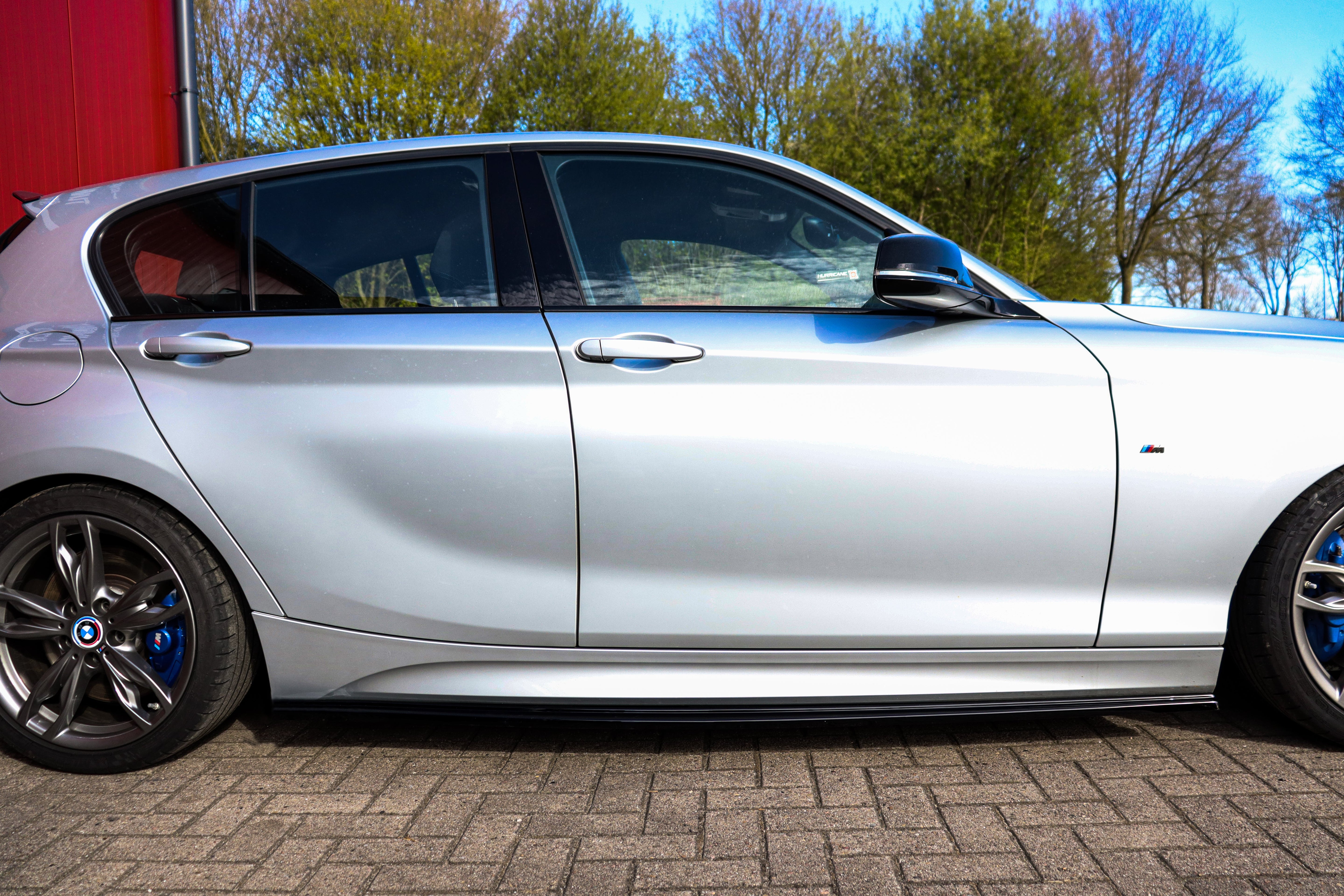 Seitenschweller im Cup Look passend für BMW 1er F20/21 M-140i & M-Paket