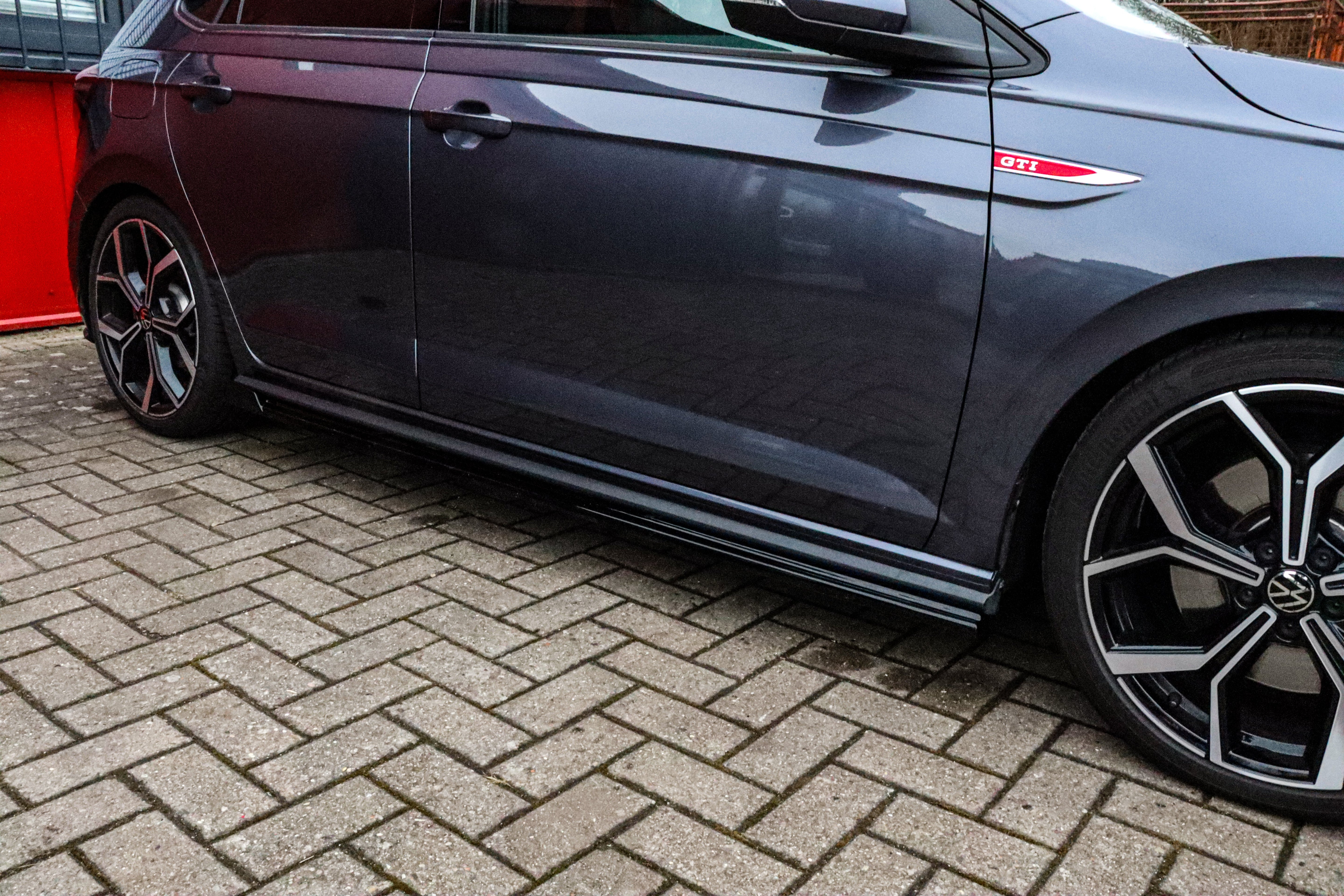 Seitenschweller mit Wings passend für VW Polo 6 GTI 2G Facelift