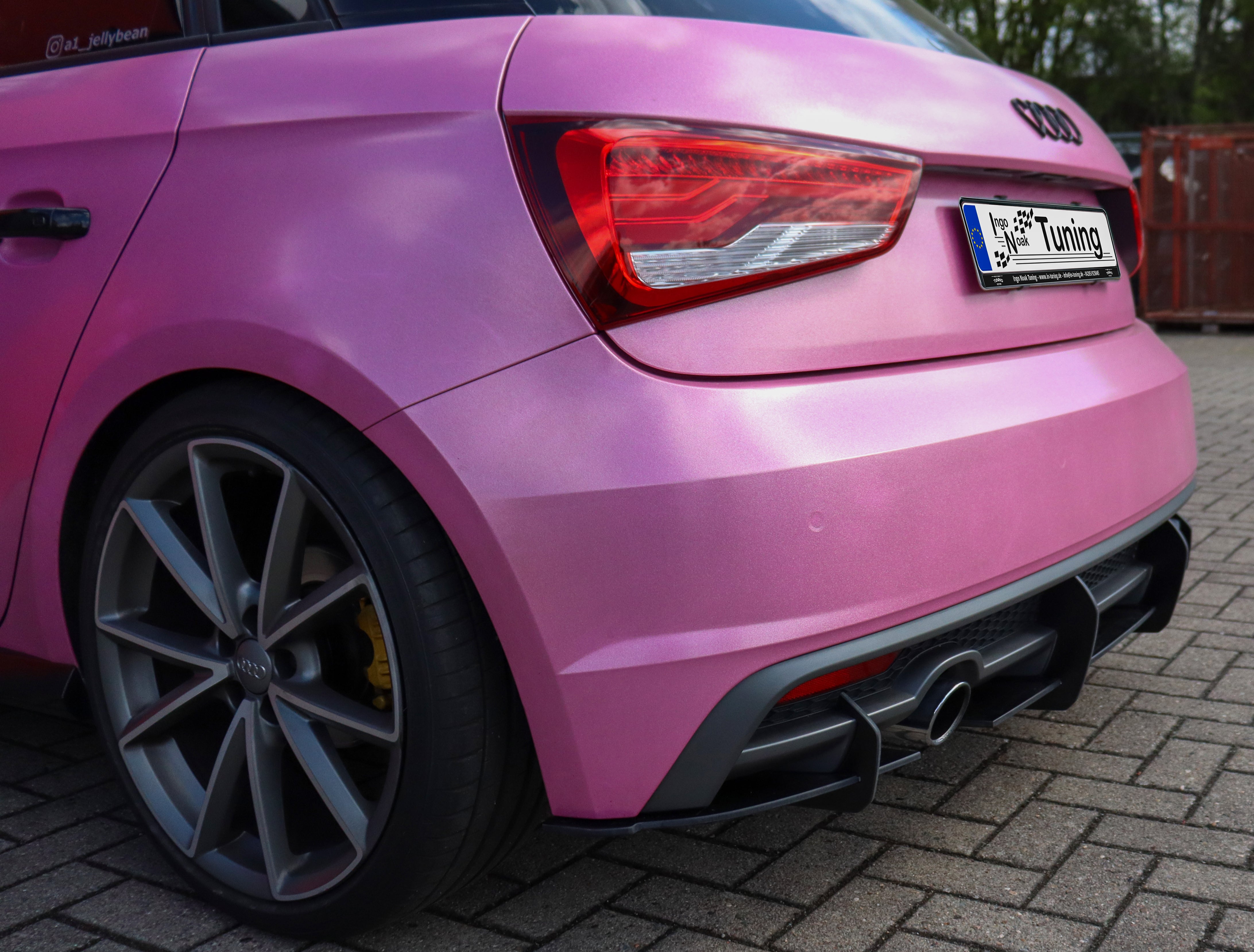 Gefräster Heckansatz passend für Audi A1 8X S-Line