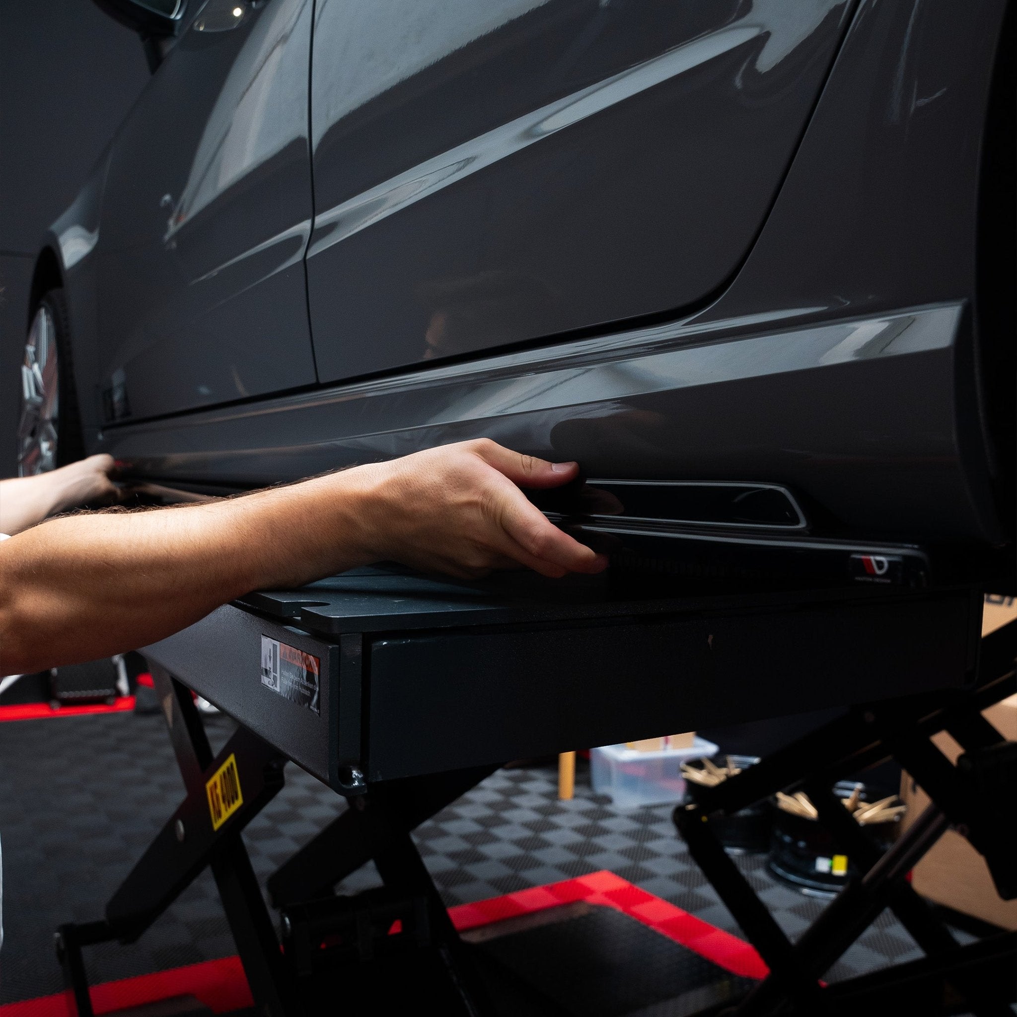 Seitenschweller MONTAGE - Aerowerk.