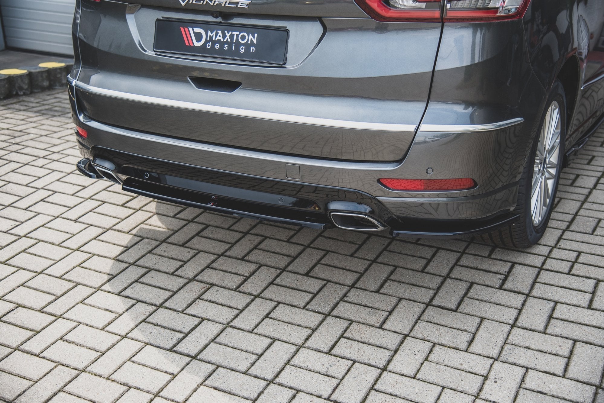Maxton Design - Diffusor für Ford S - Max Vignale Mk2 Facelift - Aerowerk.