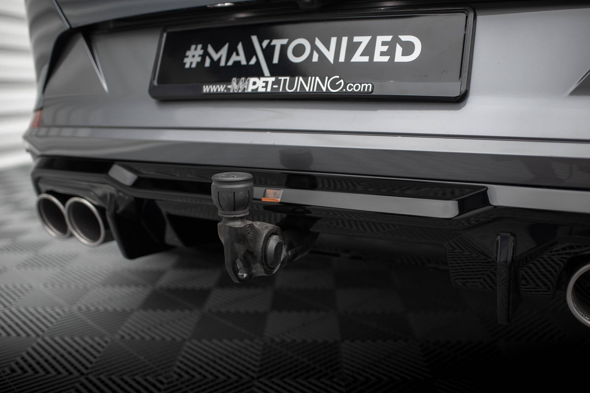 Maxton Design - Diffusor Heck Ansatz + Endrohre für Cupra Formentor Mk1 Facelift - Aerowerk.