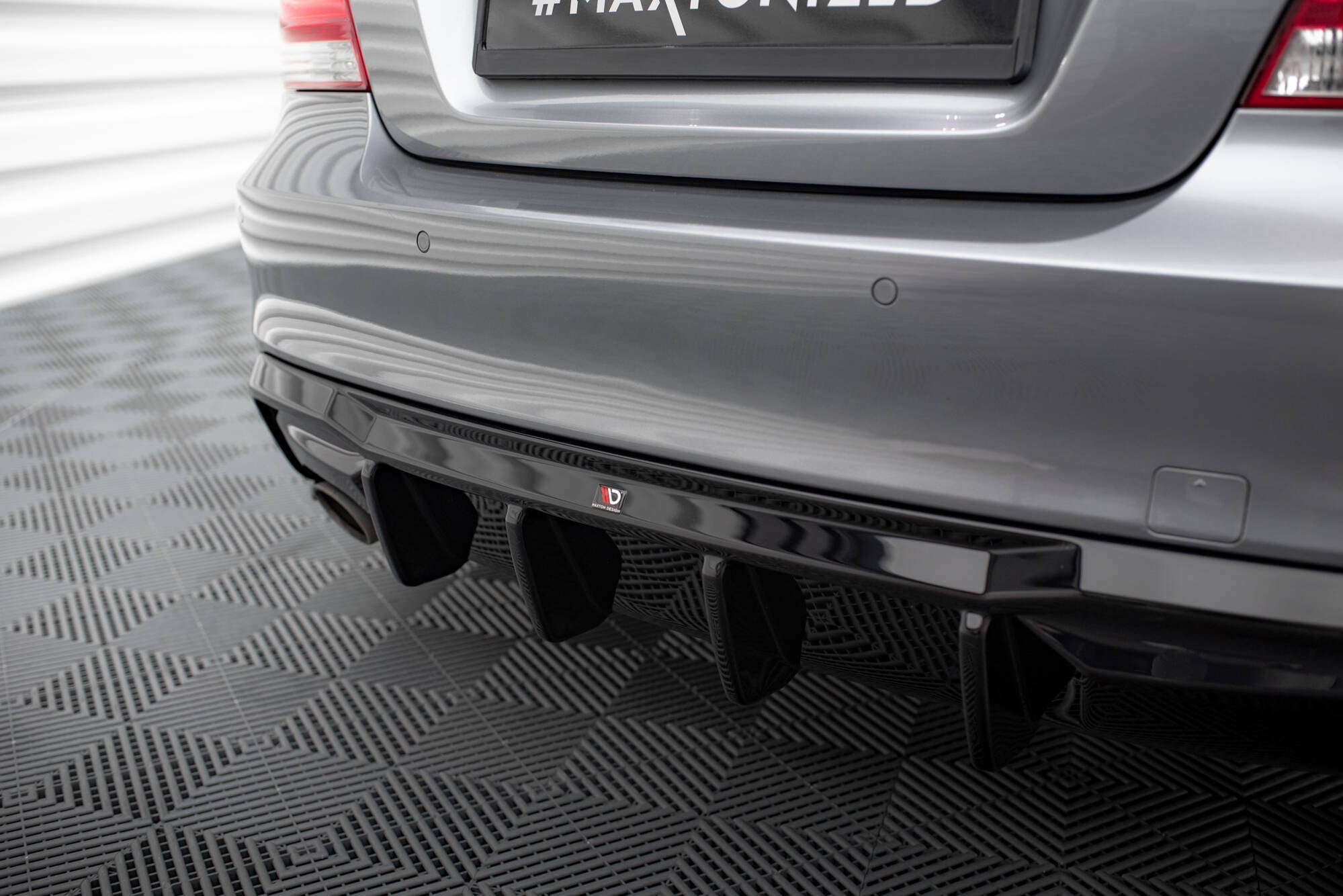 Maxton Design - Diffusor Heck Ansatz für BMW 1er M - Paket E82 - Aerowerk.