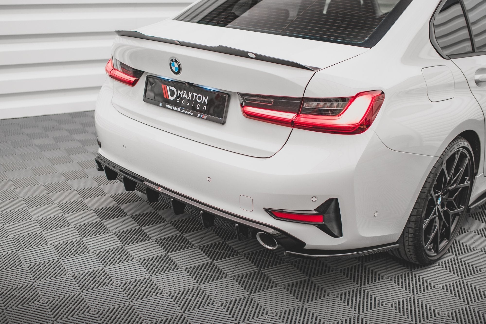 Maxton Design - Diffusor Heck Ansatz für BMW 3er G20 / G21 - Aerowerk.