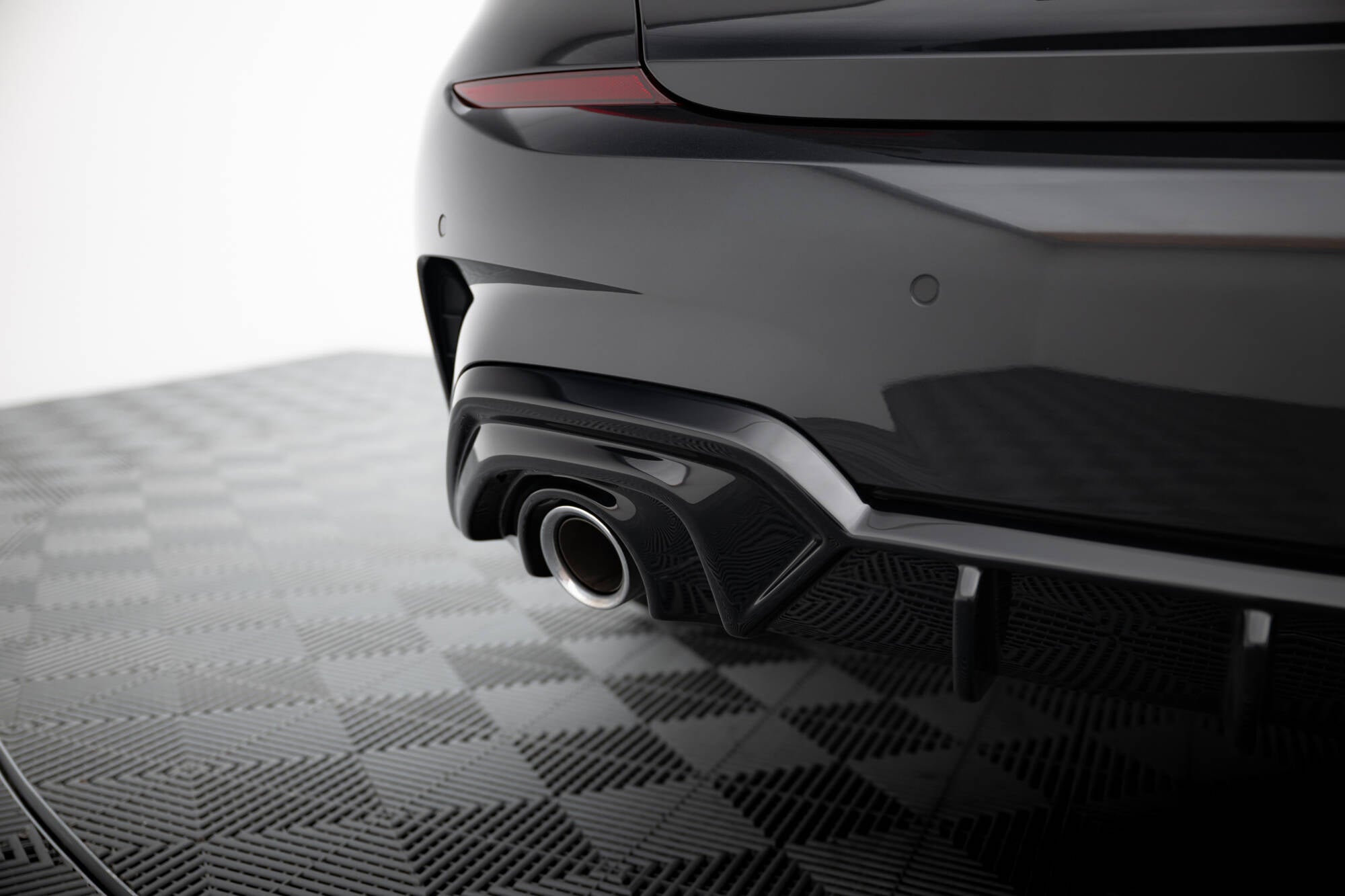Maxton Design - Diffusor Heck Ansatz für BMW 3er M - Paket G20 / G21 - Aerowerk.