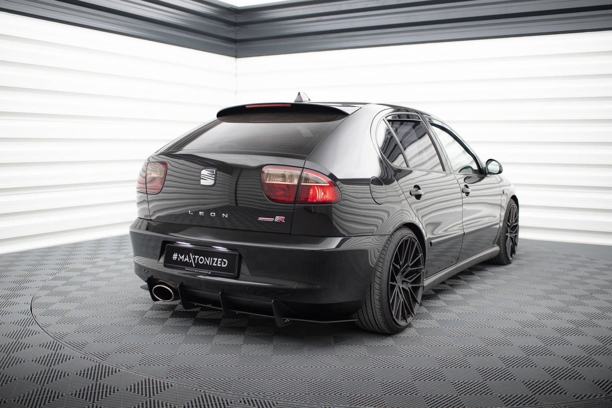 Maxton Design - Diffusor Heck Ansatz für Diffusor für Seat Leon Mk1 Cupra - Aerowerk.