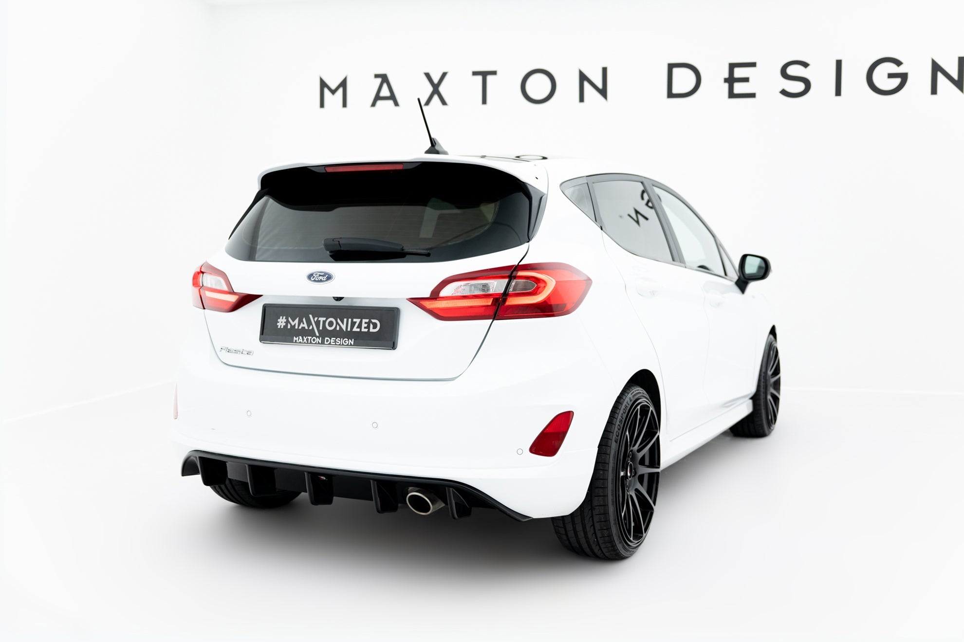Maxton Design - Diffusor Heck Ansatz für Ford Fiesta Mk8 ST - Line - Aerowerk.
