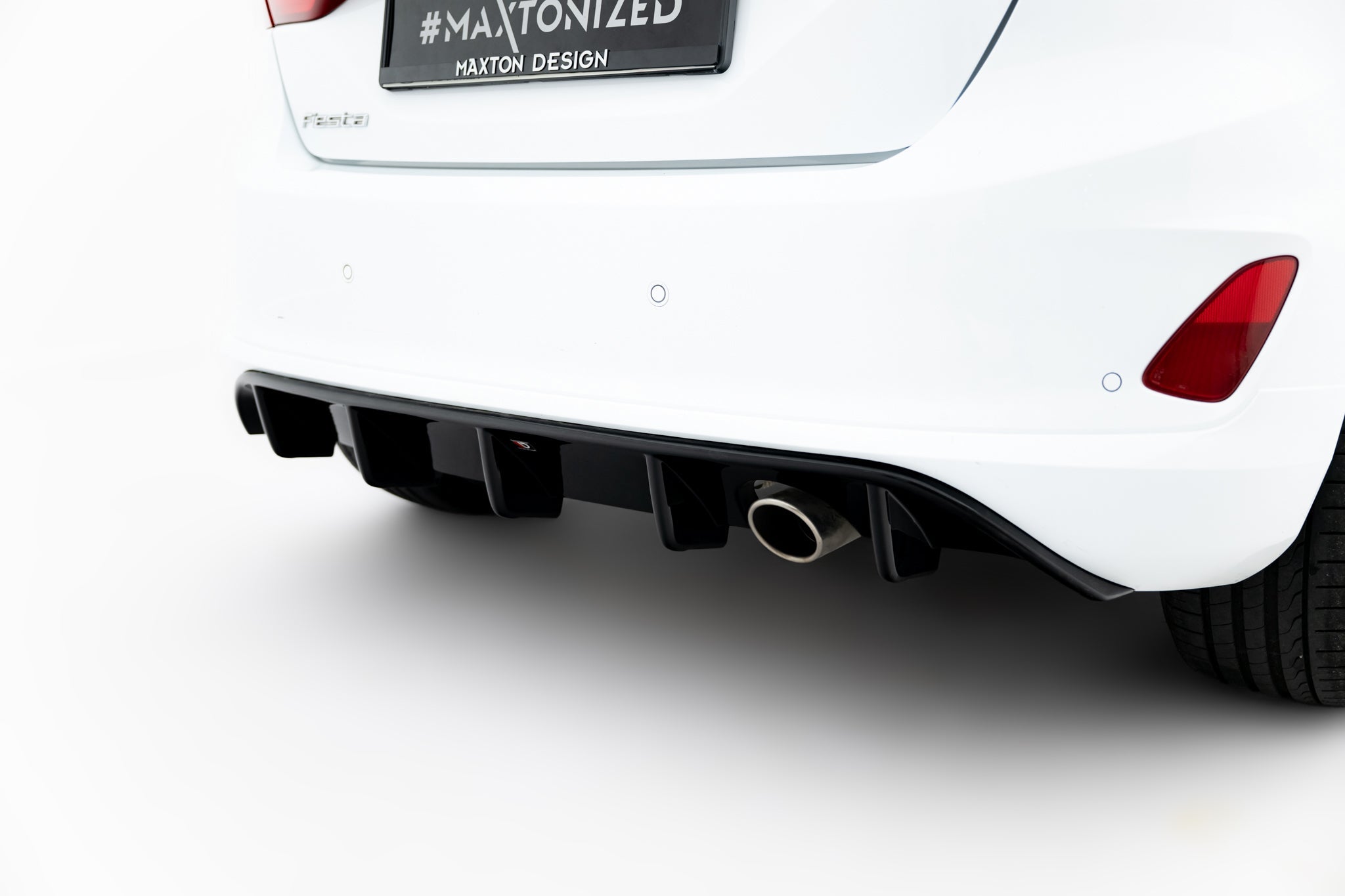 Maxton Design - Diffusor Heck Ansatz für Ford Fiesta Mk8 ST - Line - Aerowerk.
