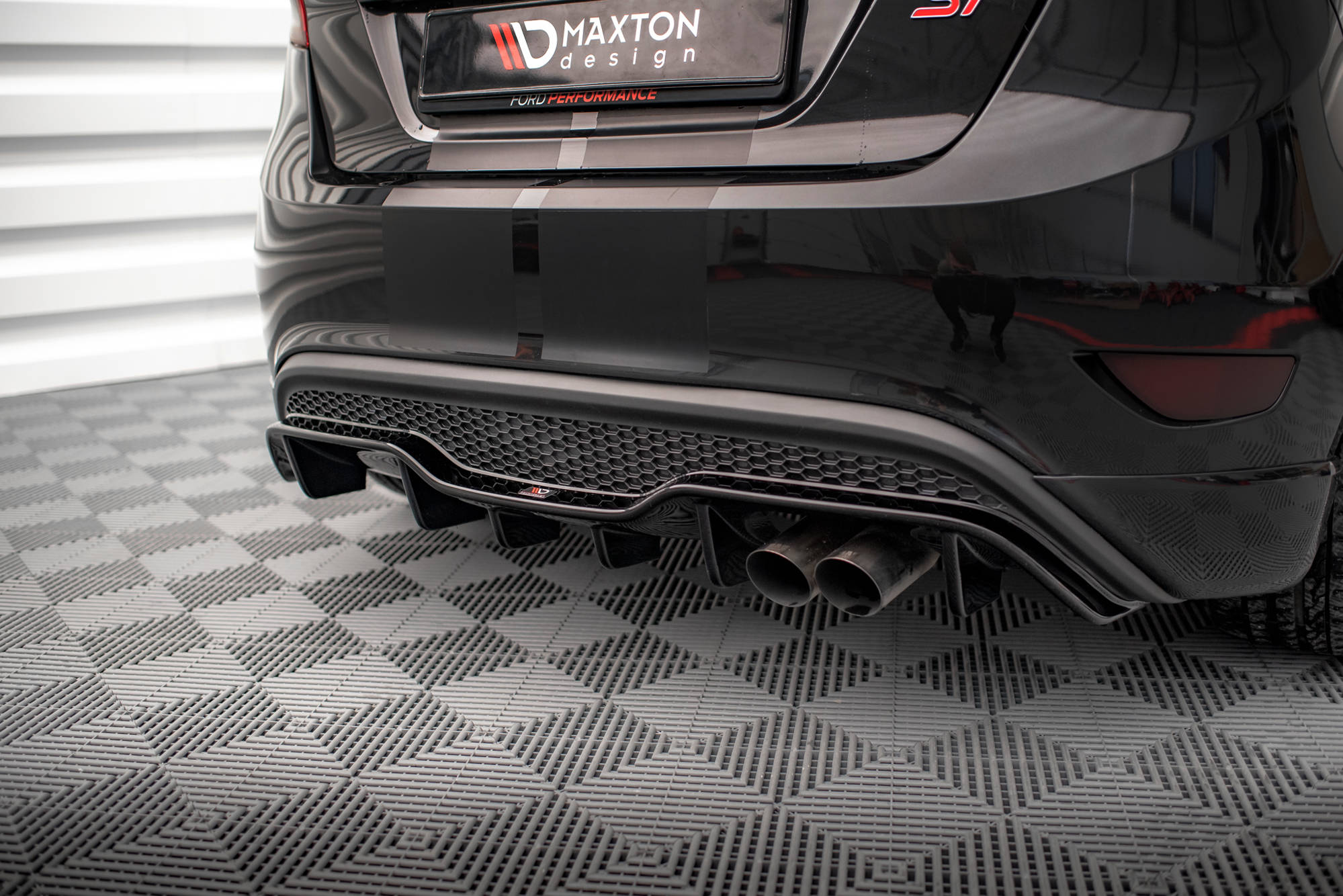 Maxton Design - Diffusor Heck Ansatz für Ford Fiesta ST (5 - Türige version) Mk7 Facelift - Aerowerk.