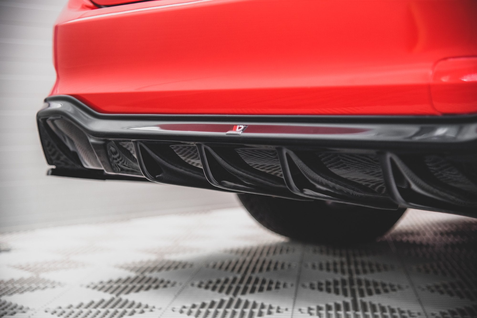 Maxton Design - Diffusor Heck Ansatz für Ford Focus ST - Line Kombi Mk4 - Aerowerk.