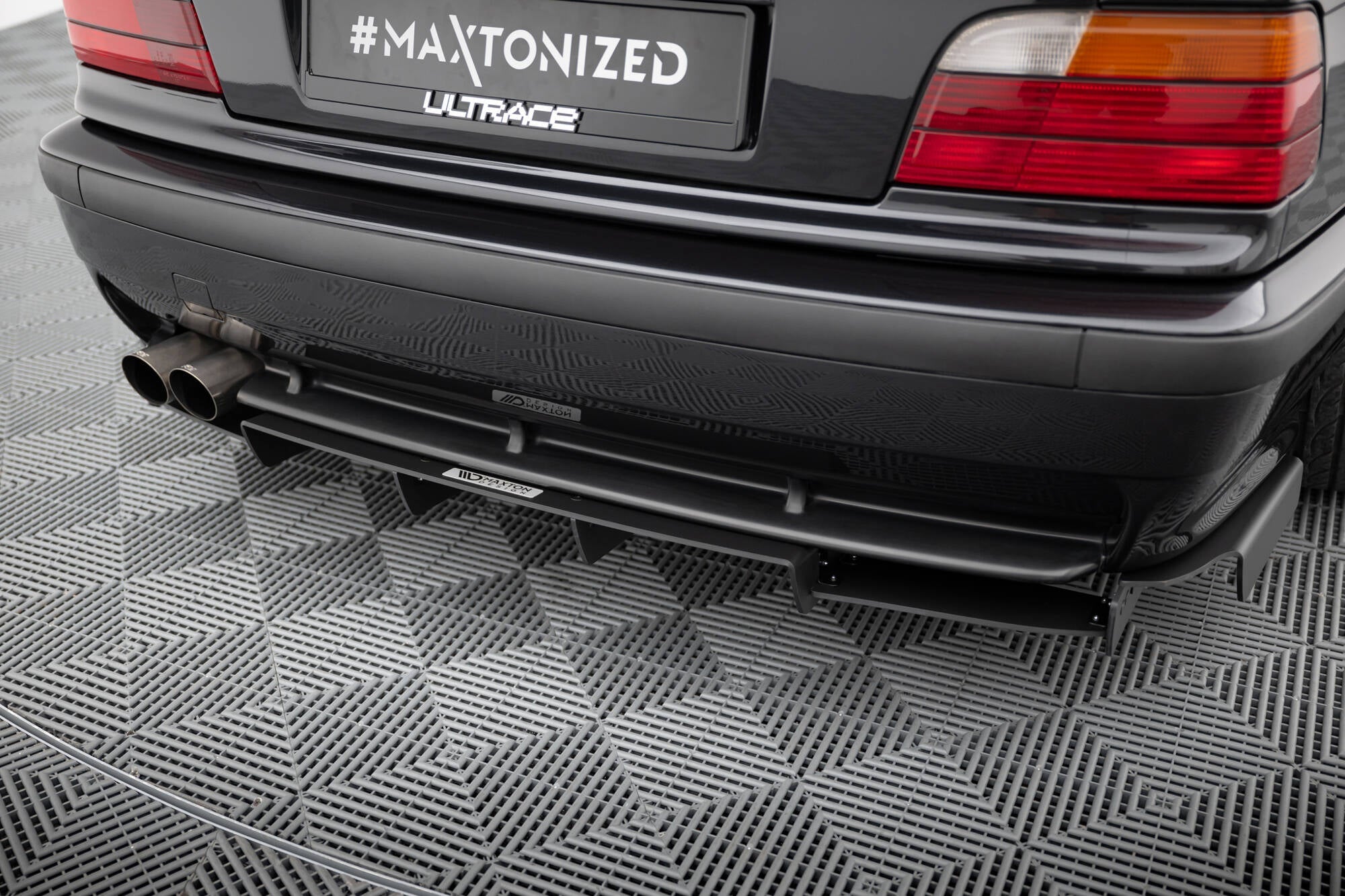 Maxton Design - Diffusor Heck Ansatz für Heckschürze für BMW M3 / 3er M - Paket E36 Coupe - Aerowerk.