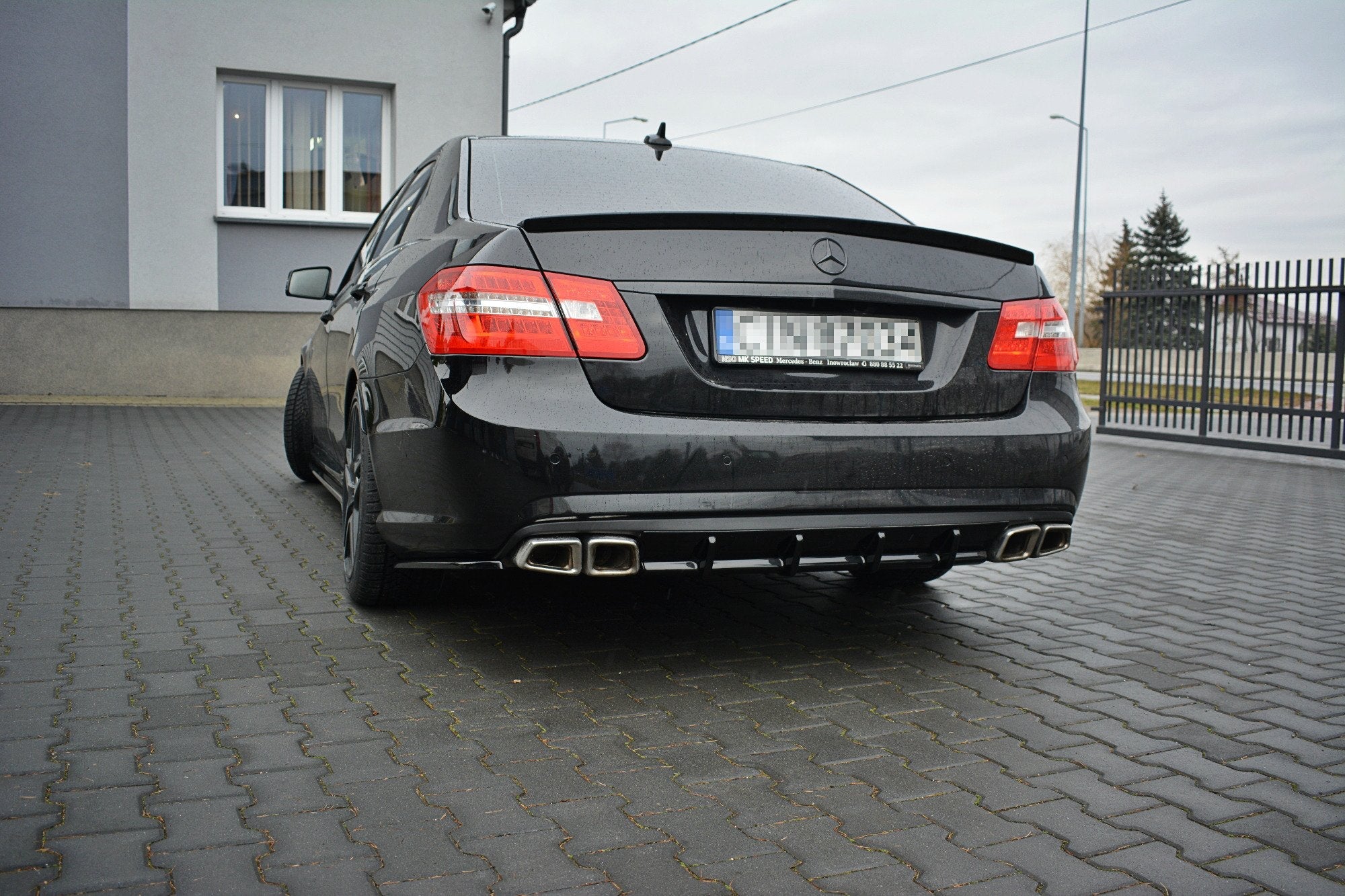 Maxton Design - Diffusor Heck Ansatz für Mercedes E63 AMG W212 - Aerowerk.