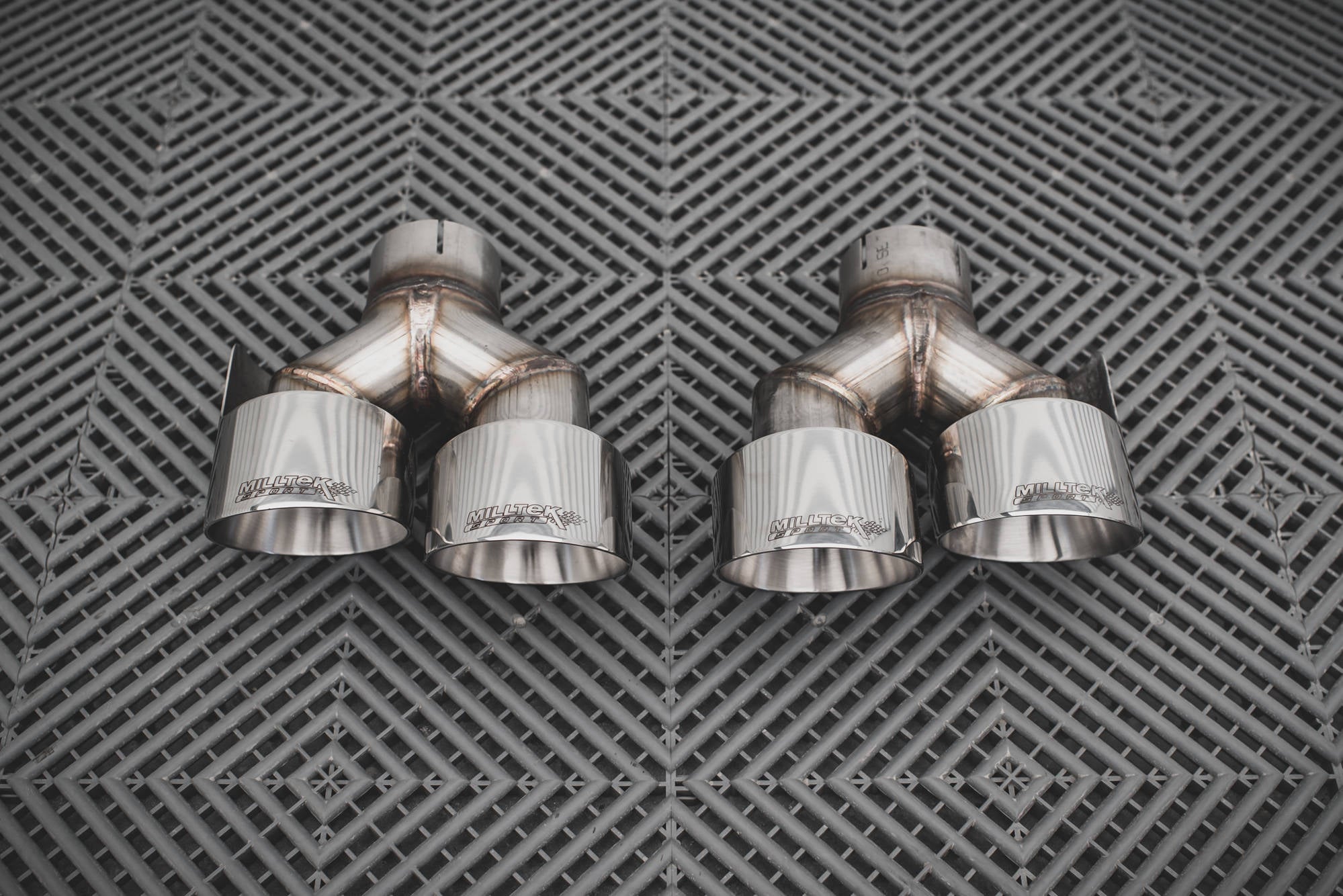 Maxton Design - Diffusor Heck Ansatz für + Milltek Sport Auspuffverlängerung Audi RS3 Sportback 8V Facelift - Aerowerk.