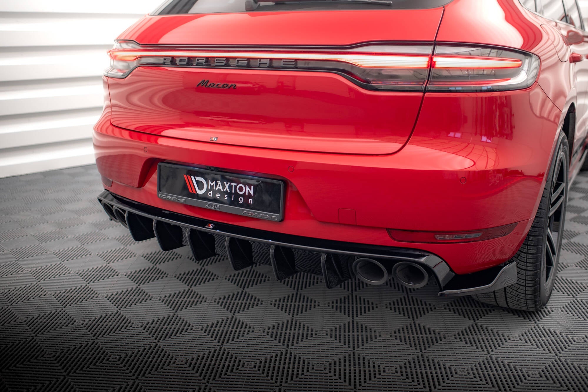 Maxton Design - Diffusor Heck Ansatz für Porsche Macan Mk1 - Aerowerk.