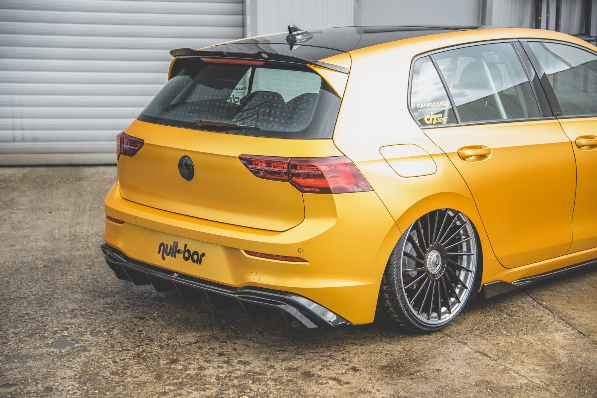 Maxton Design - Diffusor Heck Ansatz für VW Golf Mk8 Facelift - Aerowerk.