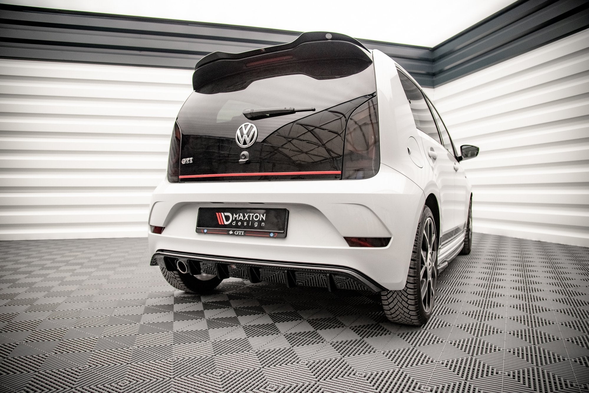 Maxton Design - Diffusor Heck Ansatz für VW Up GTI - Aerowerk.