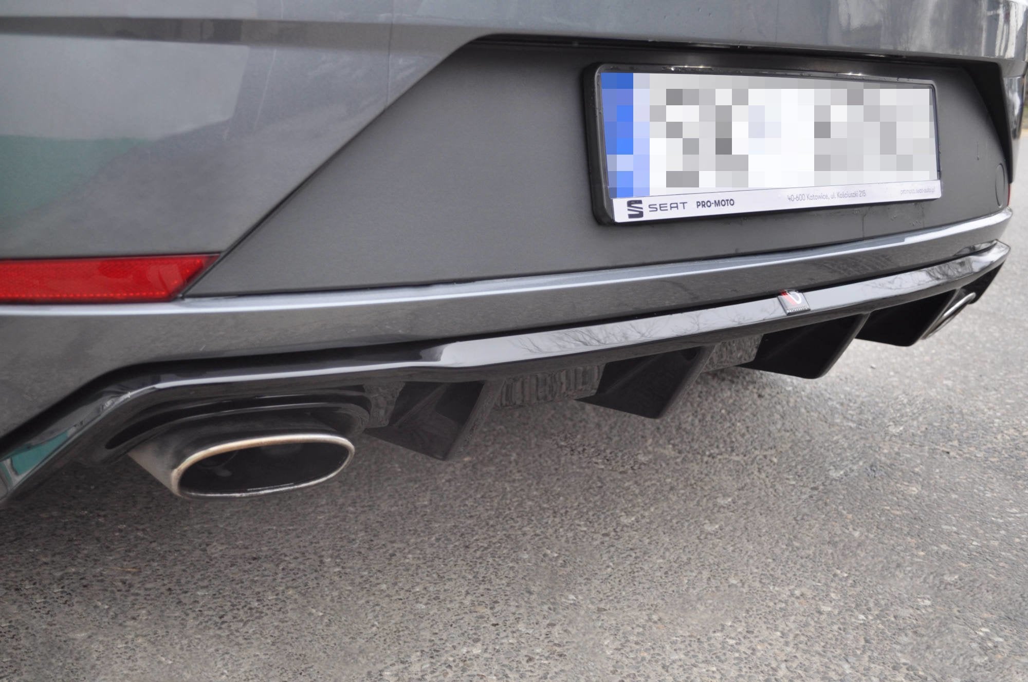Maxton Design - Diffusor V1 Heck Ansatz für Seat Leon Cupra Mk3 FL Hatchback - Aerowerk.