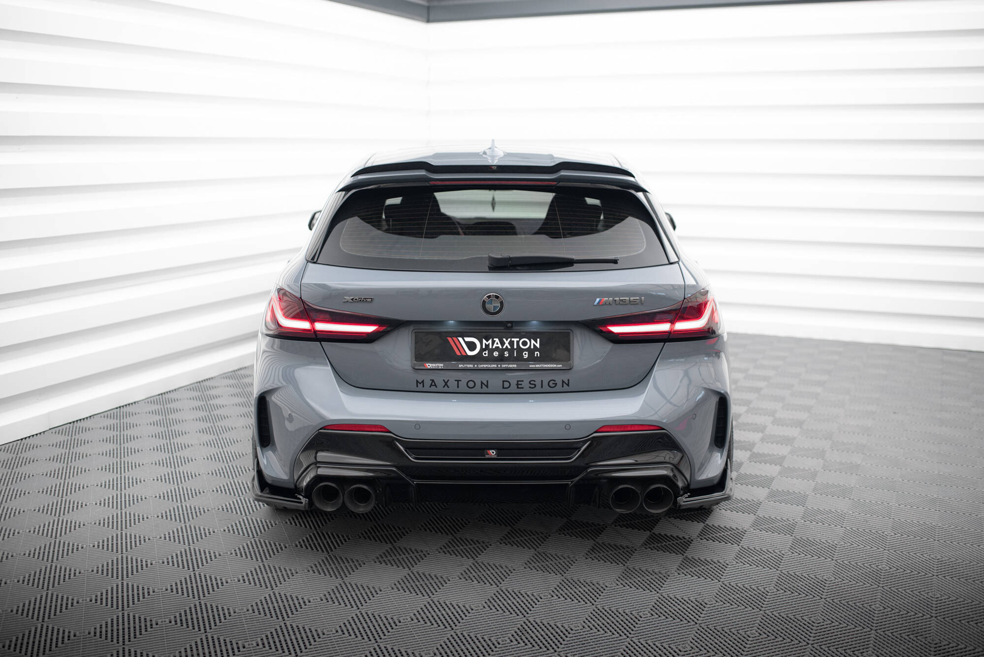 Maxton Design - Diffusor V2 Heck Ansatz für BMW 1er F40 M - Paket/ M135i - Aerowerk.