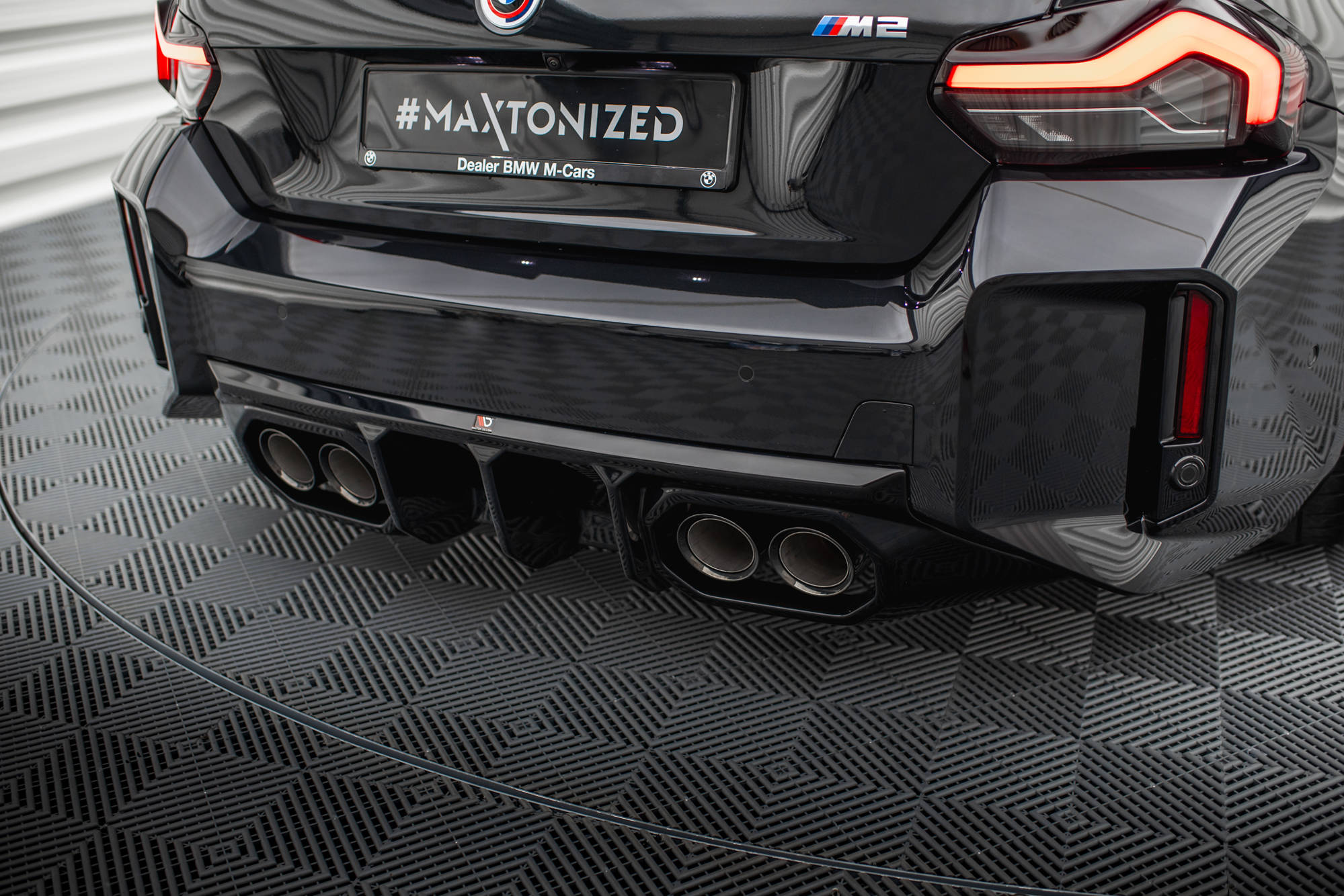 Maxton Design - Diffusor V.2 Heck Ansatz für BMW M2 G87 - Aerowerk.
